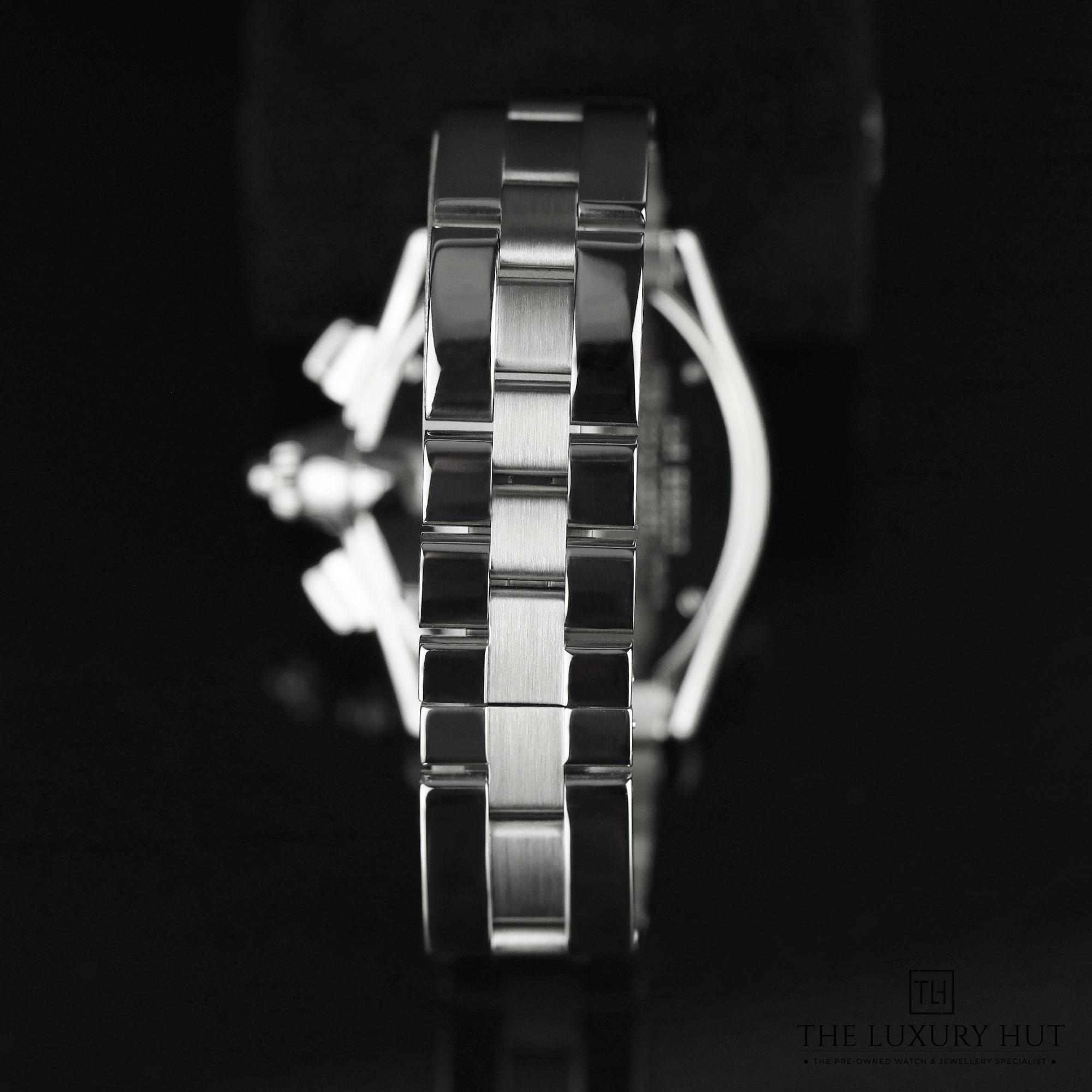 2024/09/Cartier_Roadster_XL_Chronograph_Steel_LB335-e.jpg