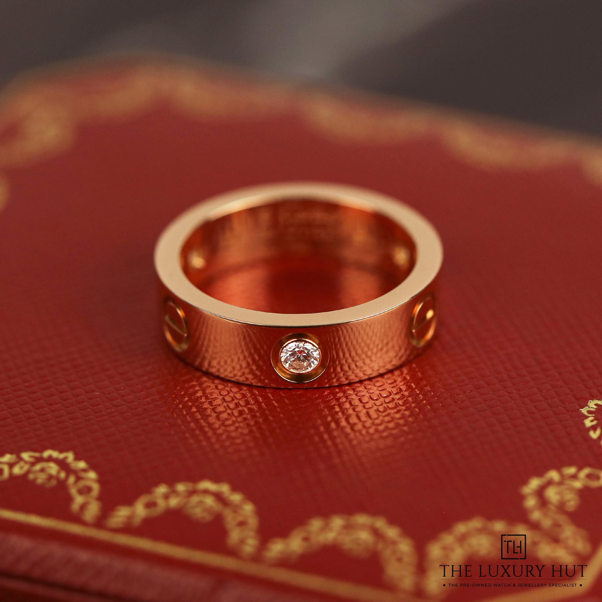 2024/09/Cartier_Rose_Gold_Ring_3-Diamonds_51137-d.jpg