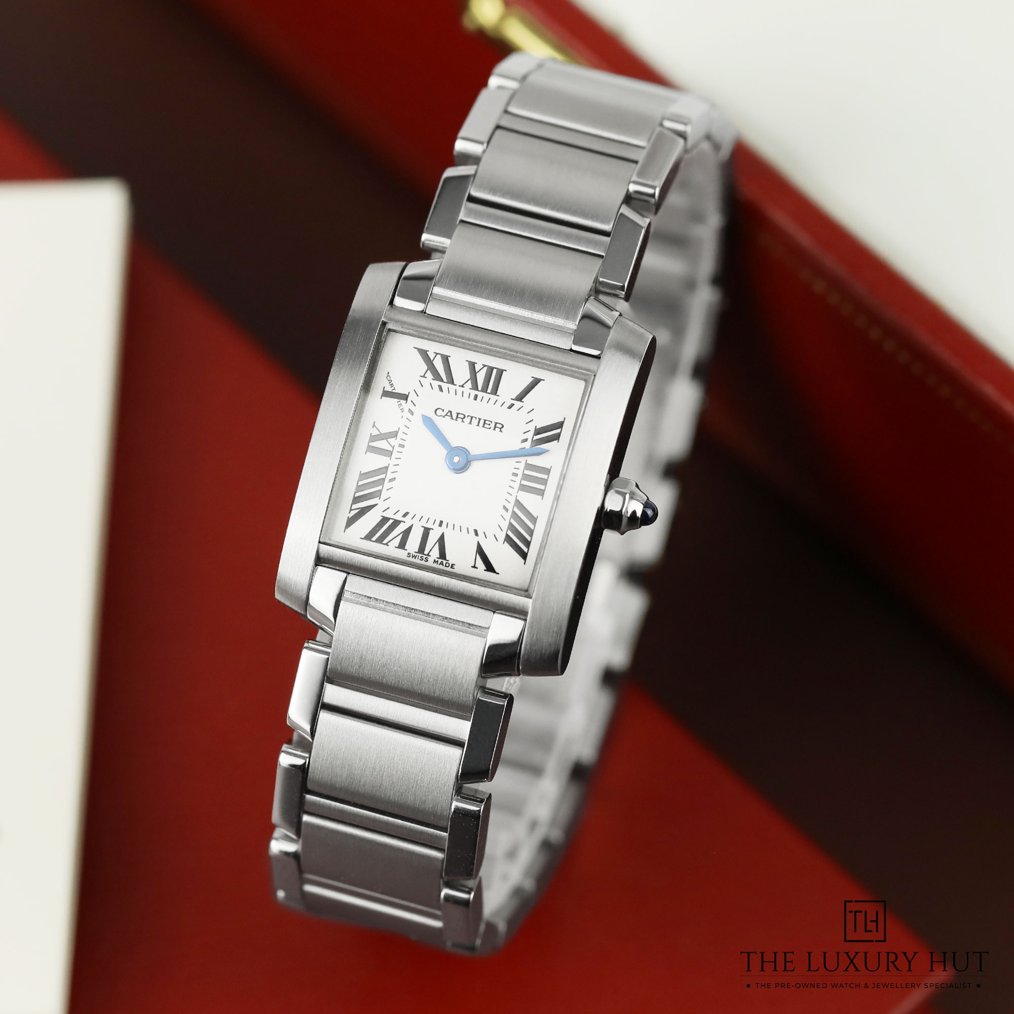 2024/09/Cartier_Tank_Francaise_Steel_White_51087-b.jpg