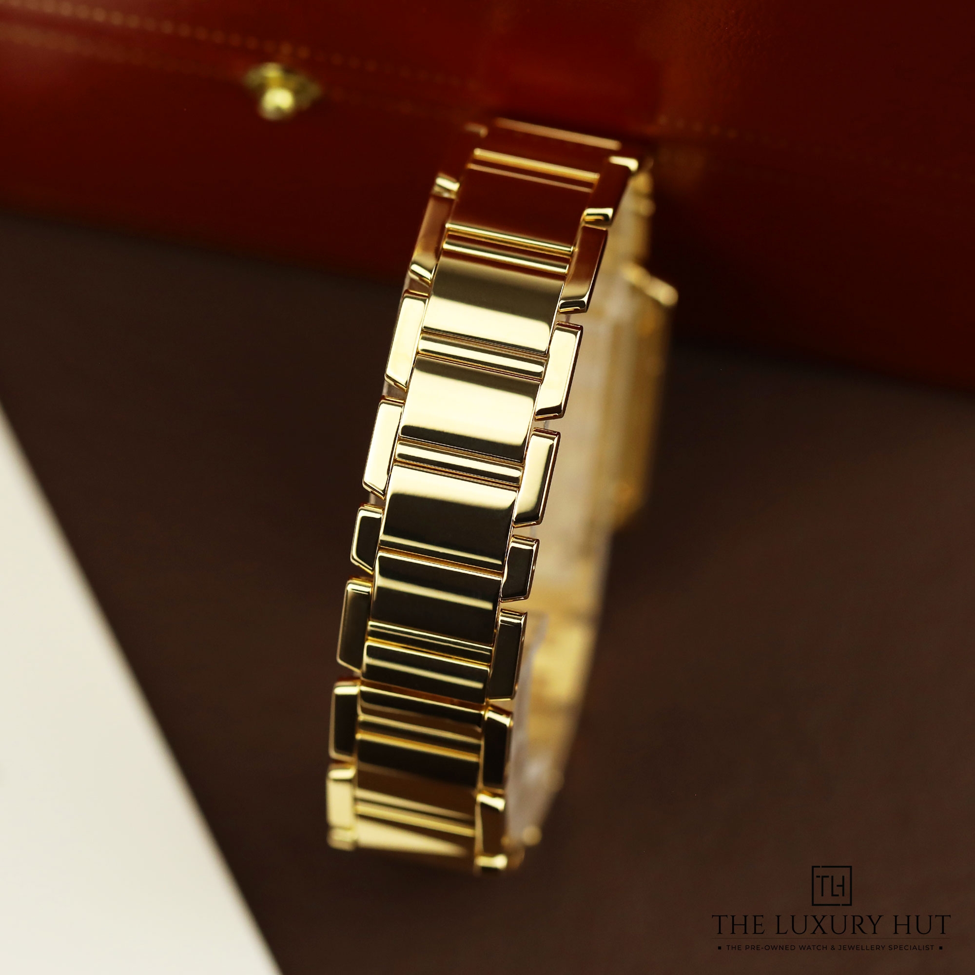 2024/09/Cartier_Tank_Francaise_Yellow_Gold_Silver_51156-e.jpg