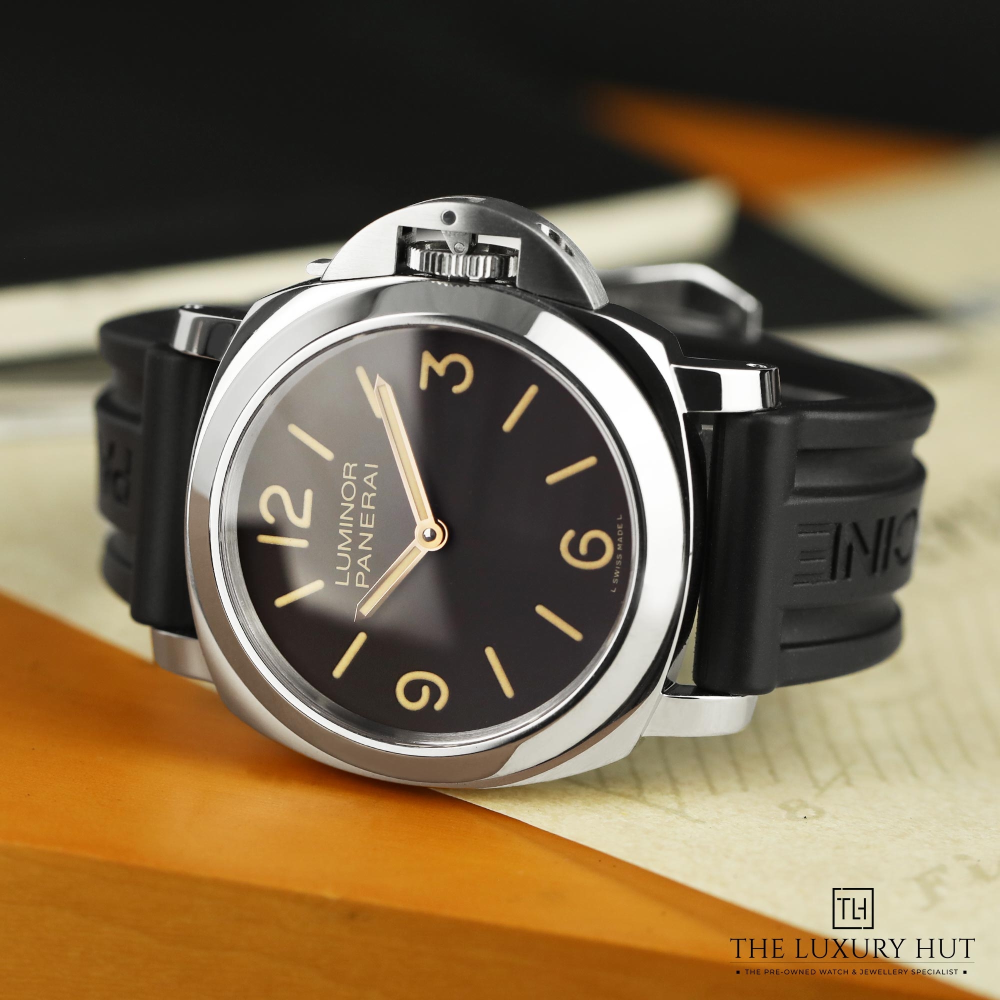 2024/09/Panerai_Luminor_Limited_Edition_Brown_51088-c.jpg