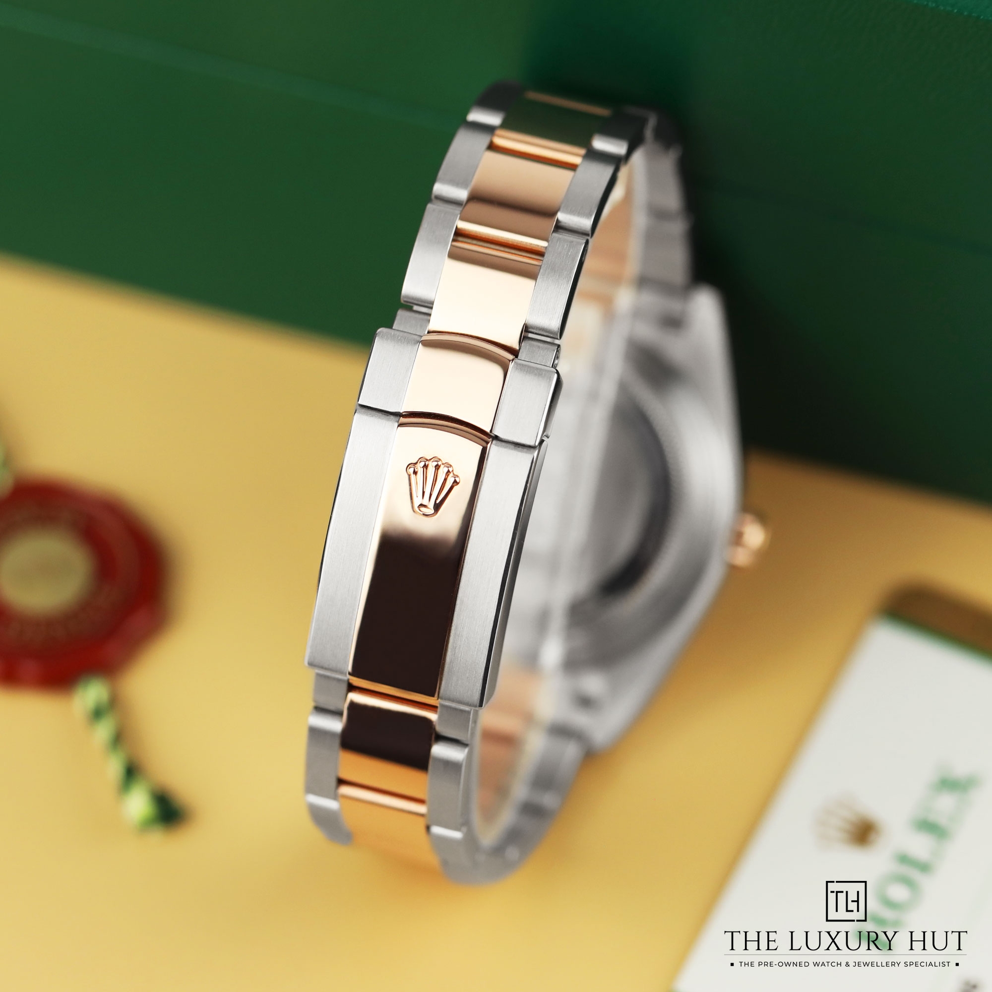 2024/09/Rolex_Datejust_41_Chocolate_Reshoot_42848-d.jpg