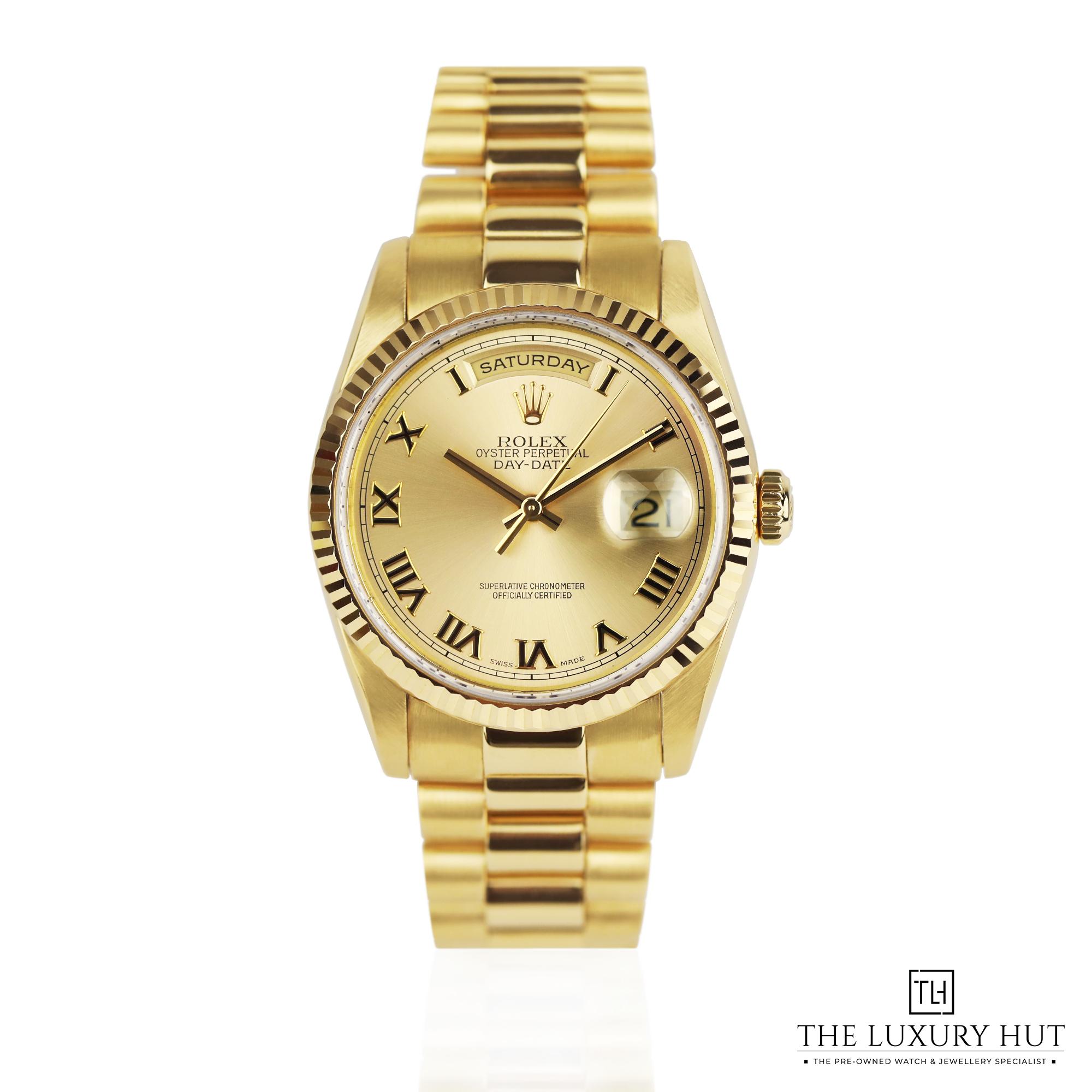 2024/09/Rolex_Day-Date_Yellow_Gold_Sunburst_50985-a.jpg