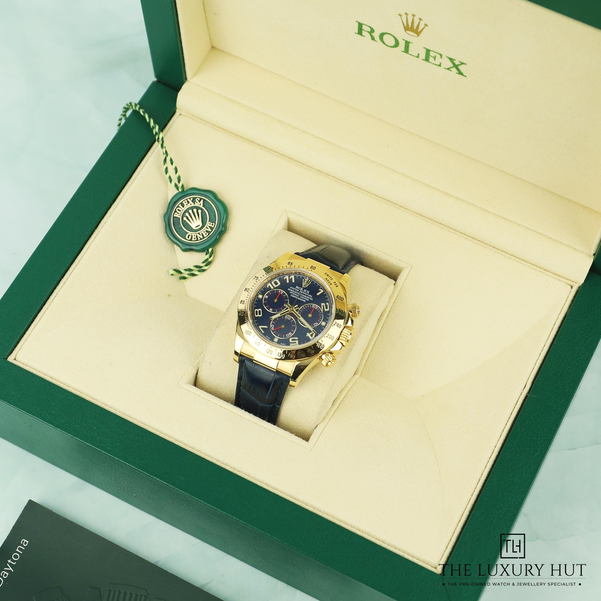 2024/09/Rolex_Daytona_Yellow-Gold_Blue_Racing_51097-f.jpg
