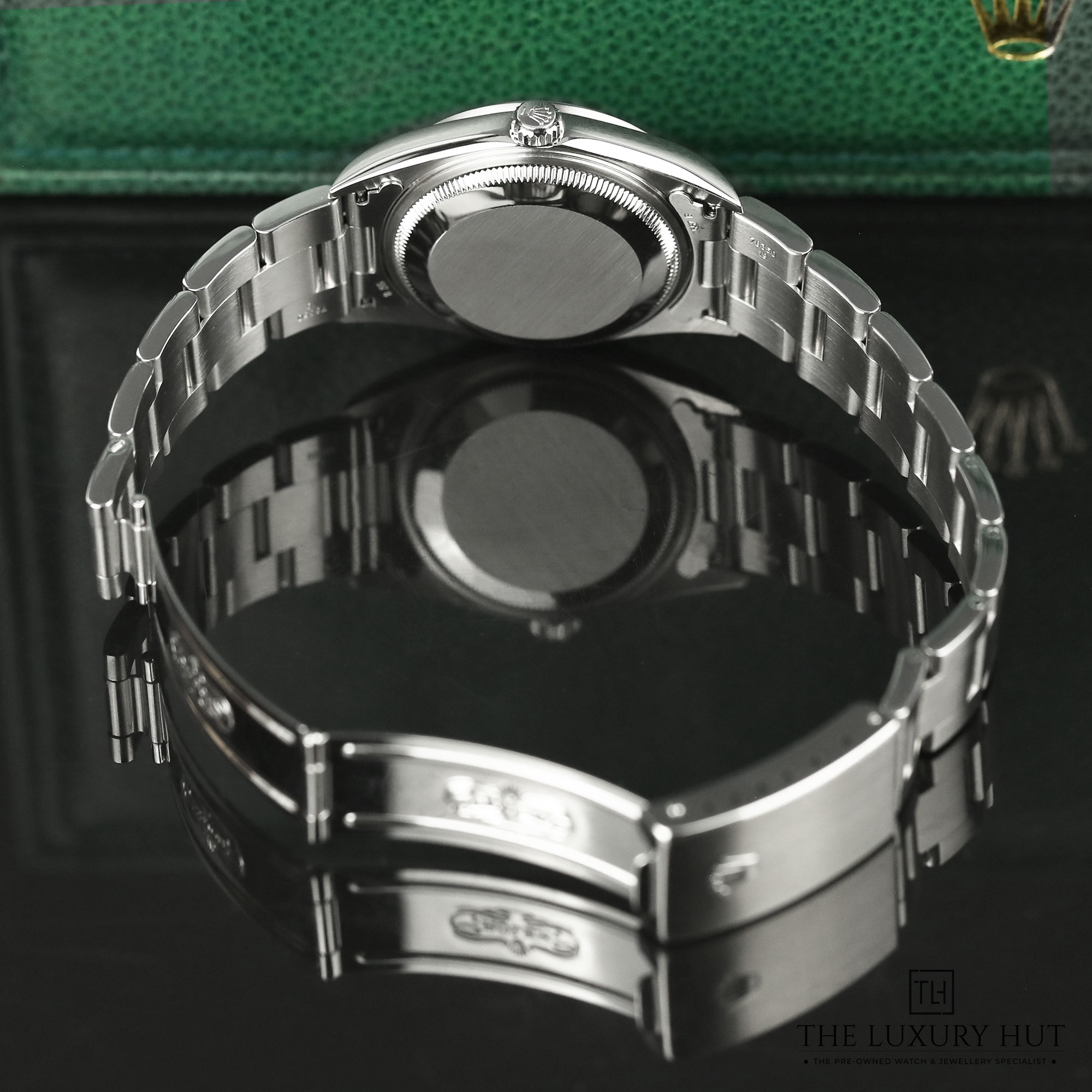 2024/09/Rolex_Oyster_Perpetual_Date_Silver_Dial_51098-d.jpg