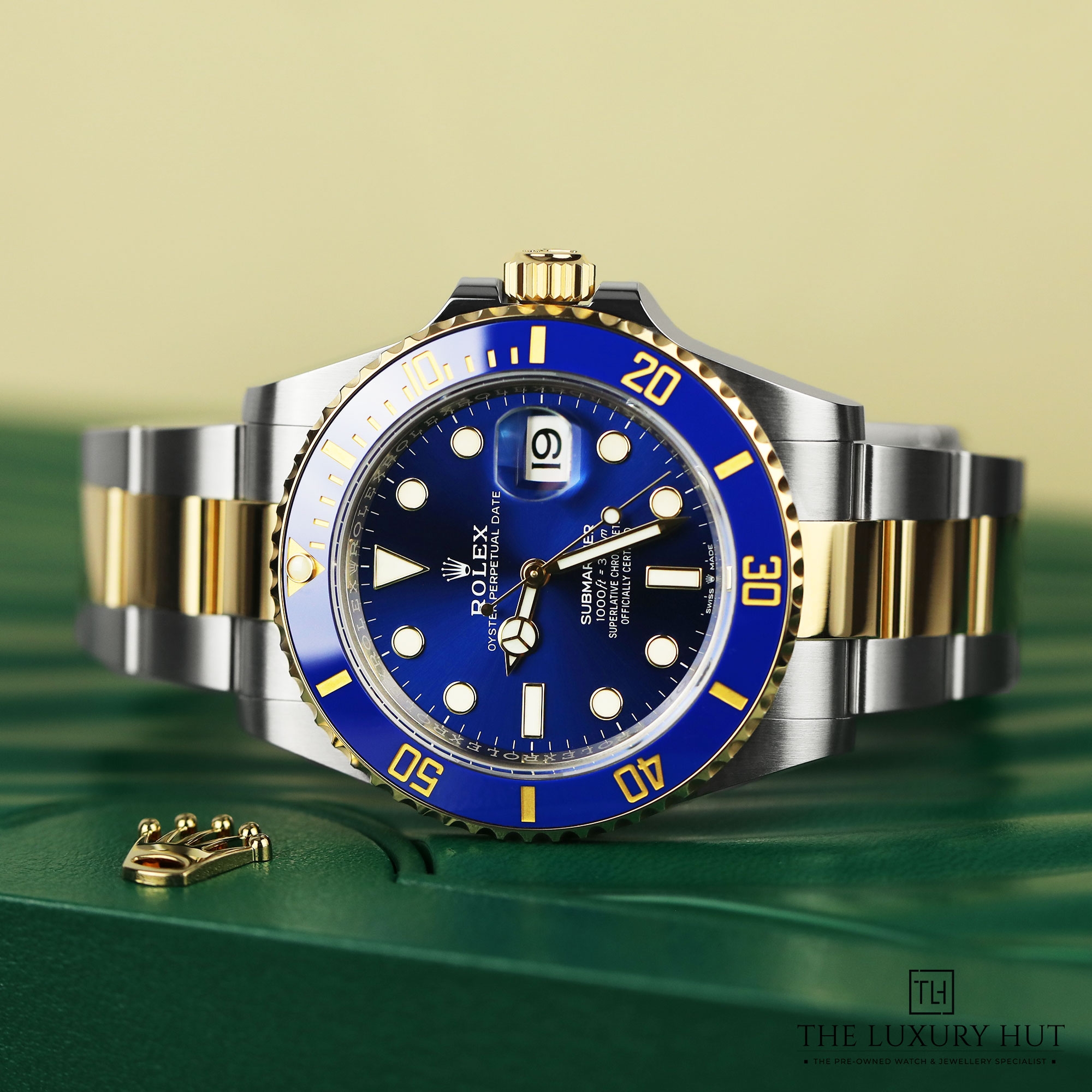 2024/09/Rolex_Submariner_Date_Bluesy_Bi-Metal_LB360-c.jpg