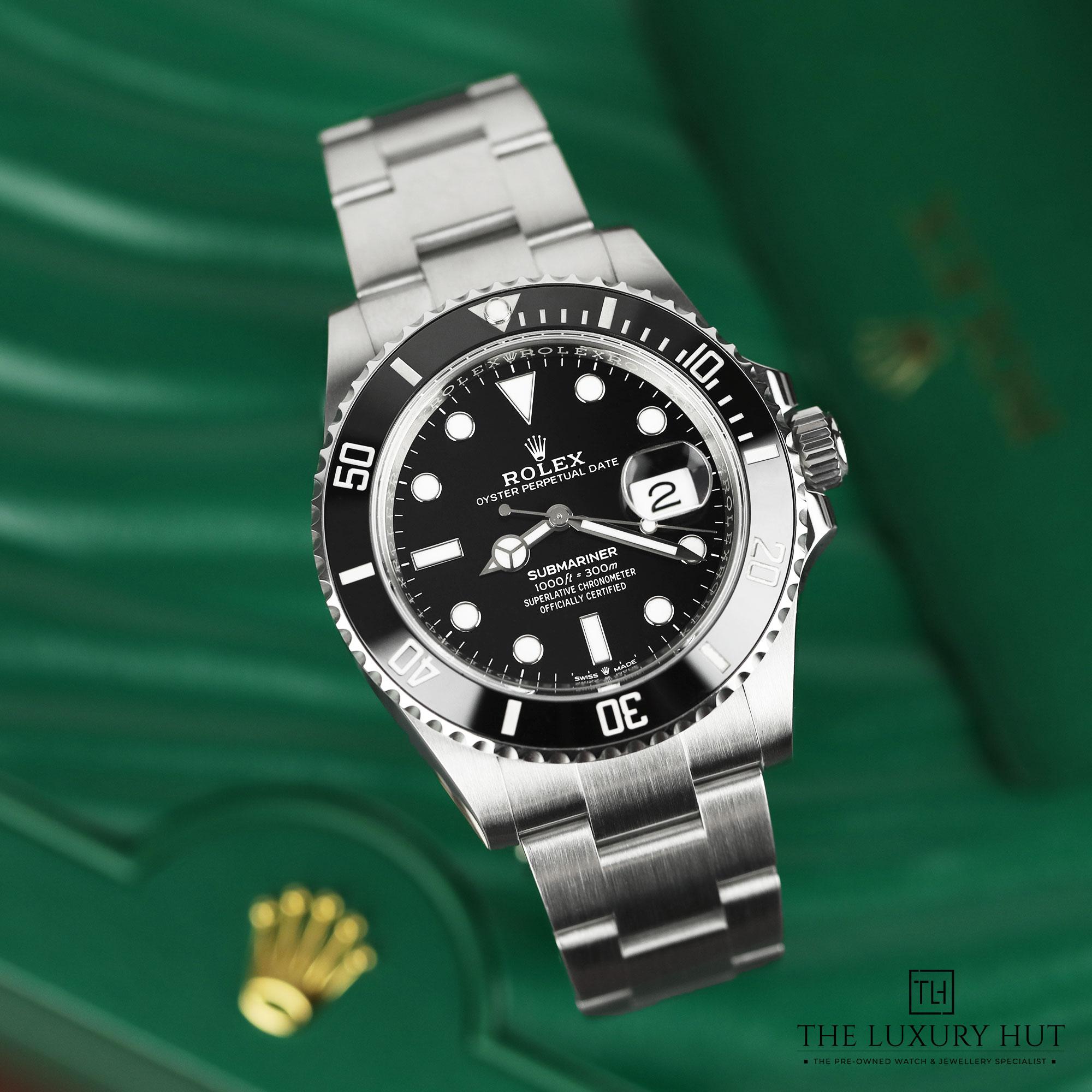 2024/09/Rolex_Submariner_Date_Steel_41_Black_LB352-b.jpg