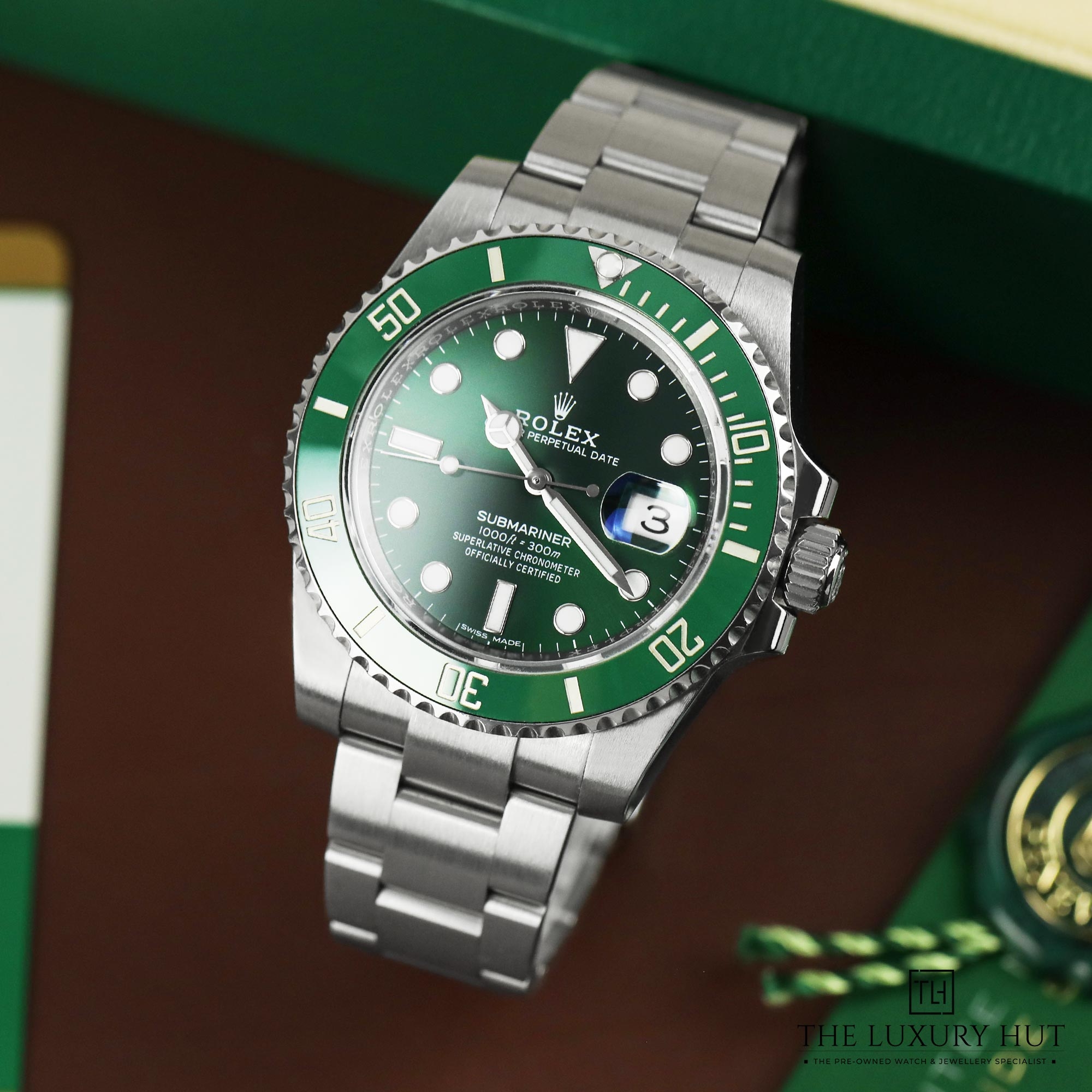 2024/09/Rolex_Submariner_HULK_Steel_Green_51107-b.jpg