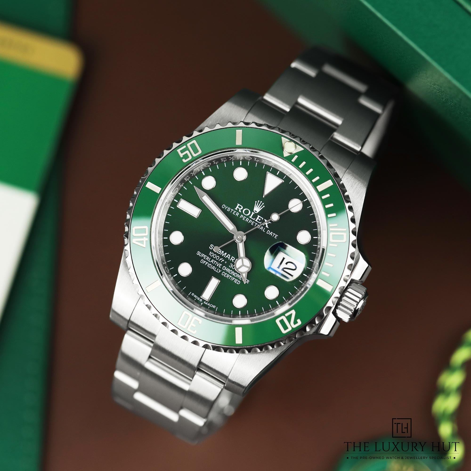 2024/09/Rolex_Submariner_HULK_Steel_Green_LB351-b.jpg