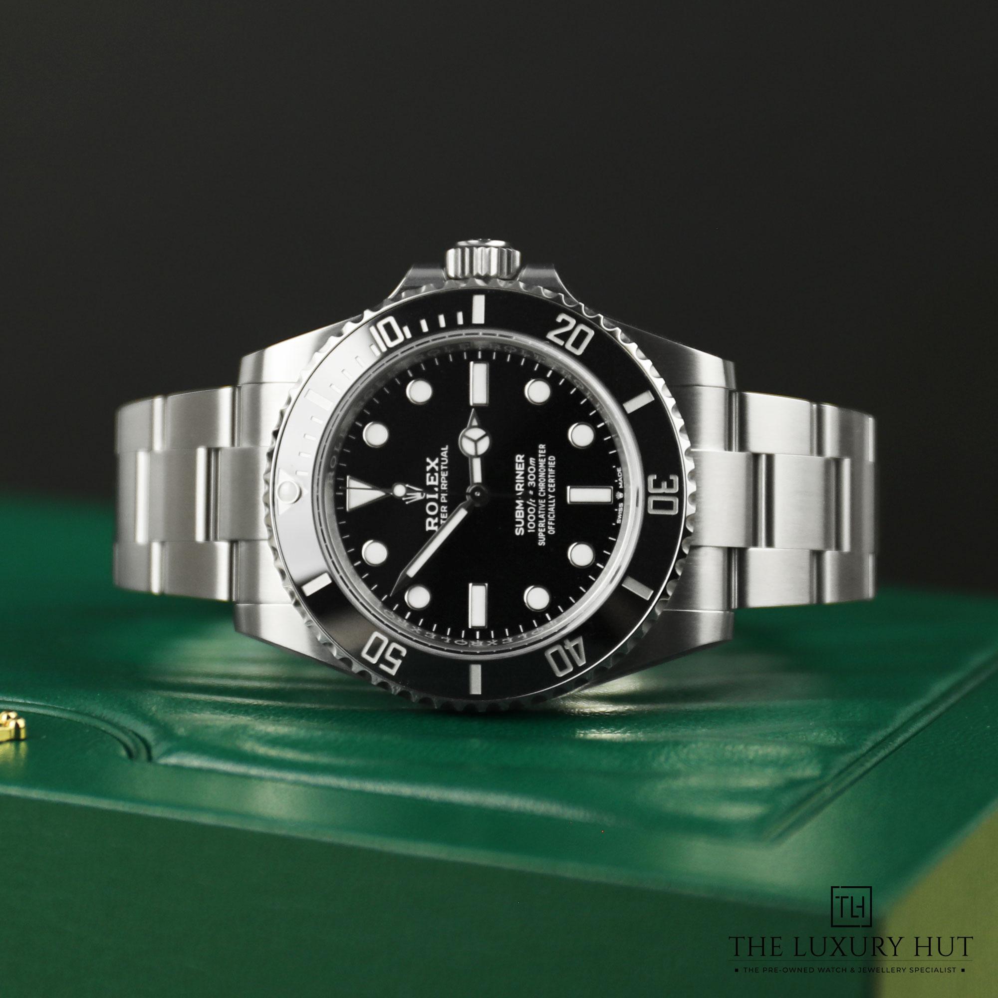 2024/09/Rolex_Submariner_No-Date_41_Steel_LB366-c.jpg