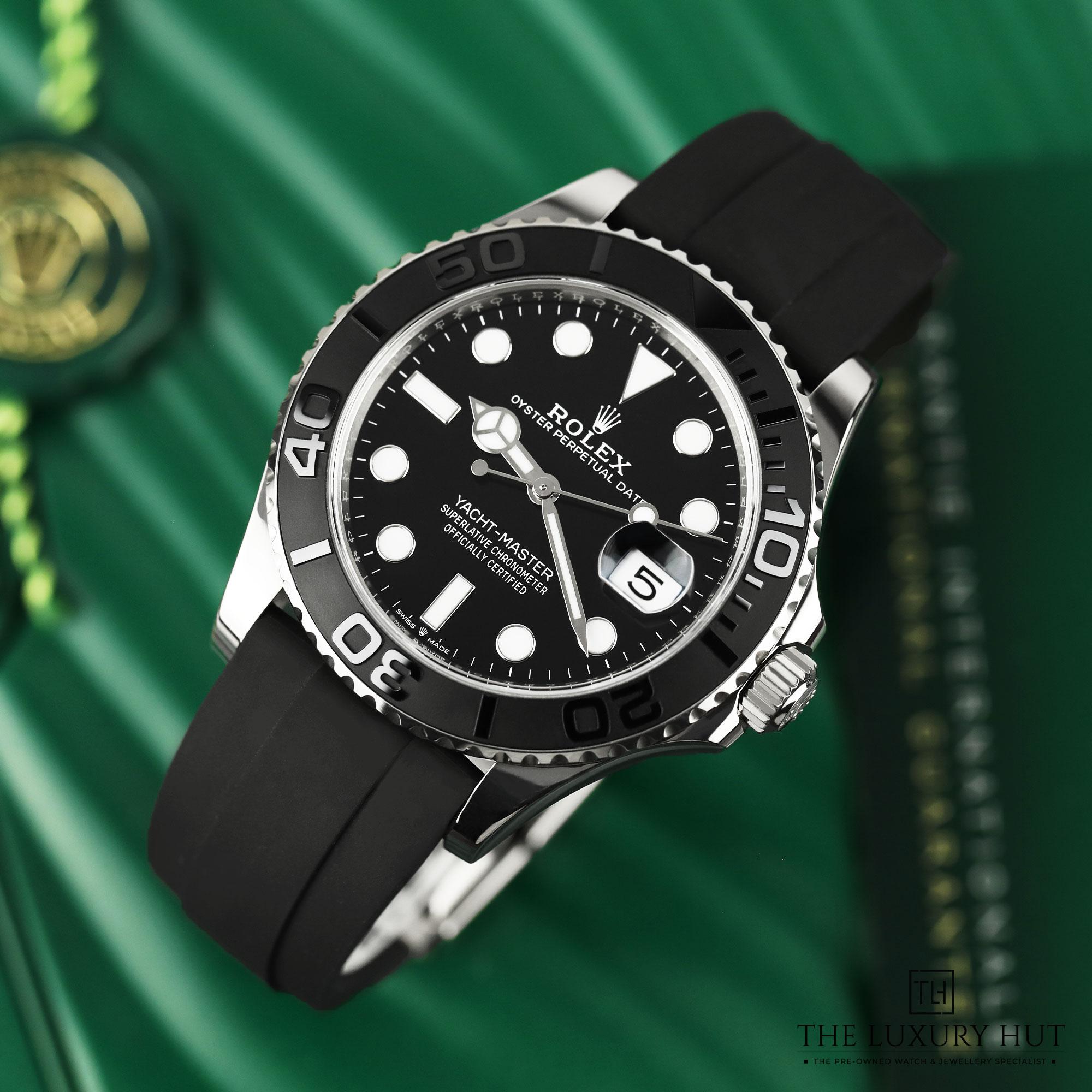 2024/09/Rolex_Yacht-Master_42_White_Gold_Black_51162b.jpg