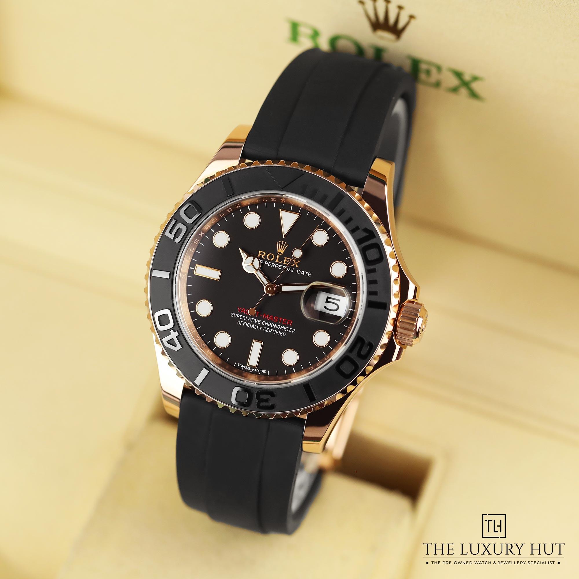 2024/09/Rolex_Yacht-Master_Everose_Black_LB347-b.jpg