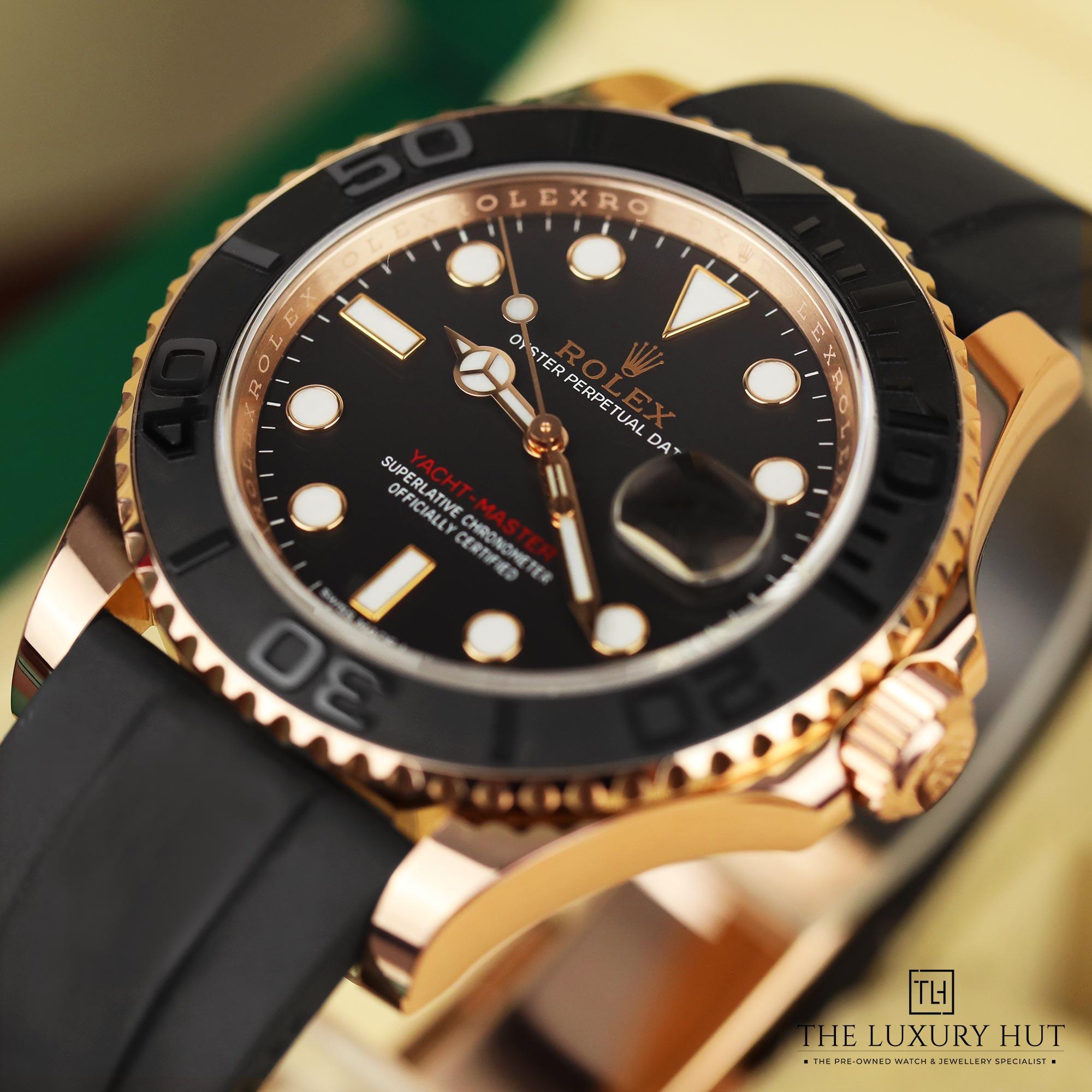 2024/09/Rolex_Yacht-Master_Everose_Black_LB347-h.jpg