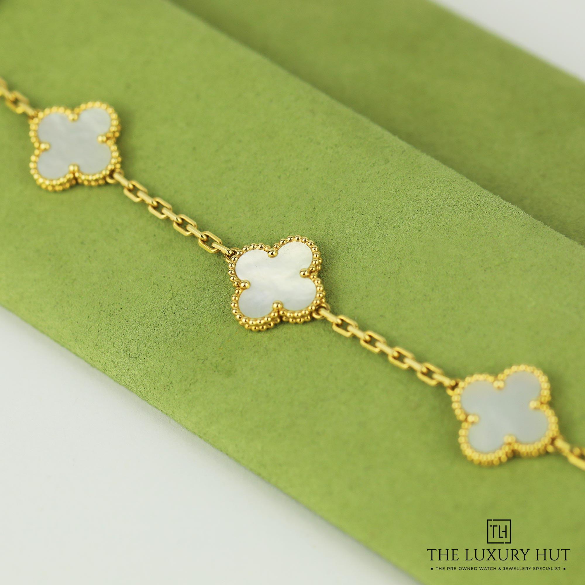 2024/09/Van-Cleef_Yellow_Gold_5-MOP_Bracelet_51123-d.jpg