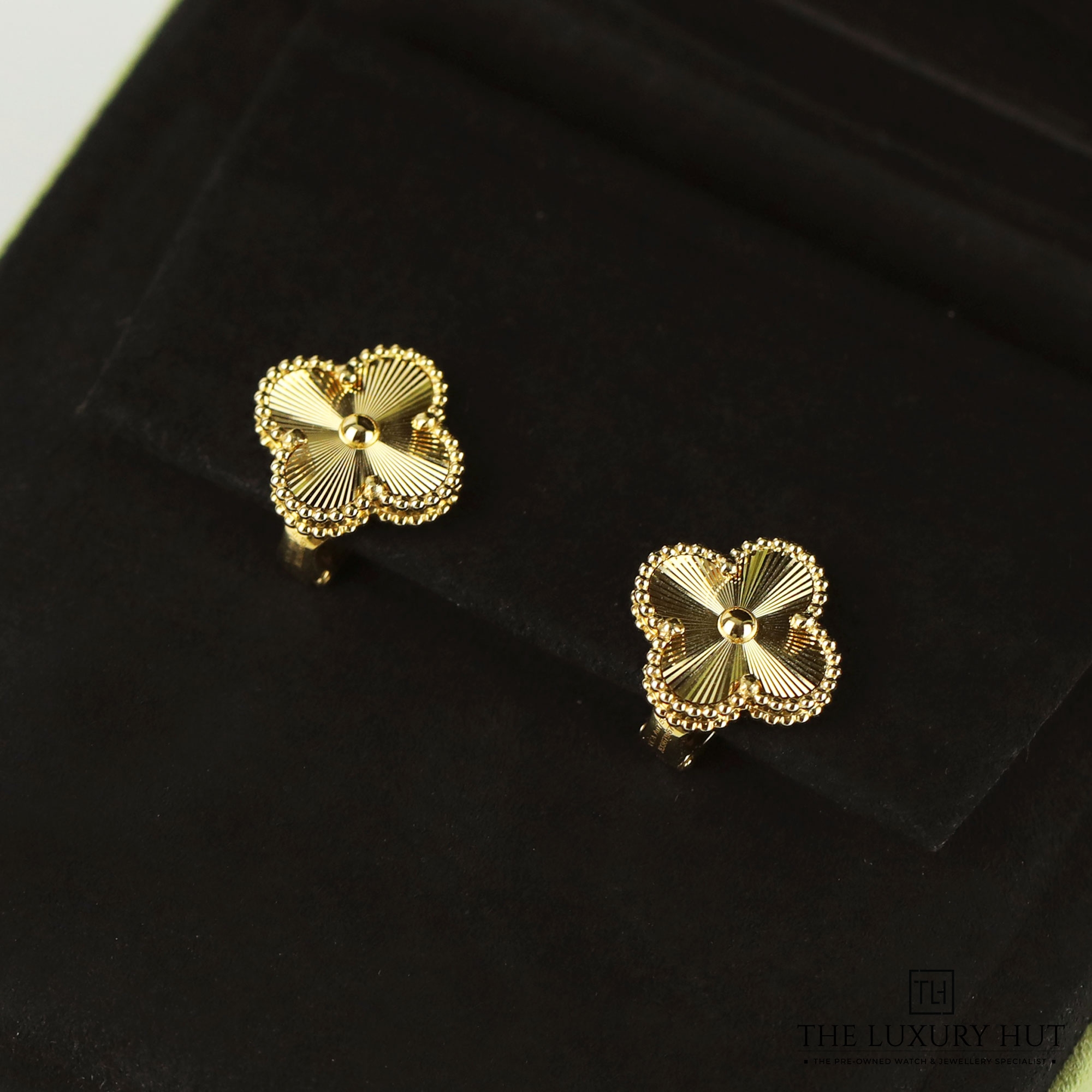 2024/09/Van_Cleef_Yellow_Alhambra_Earrings_51125-e.jpg