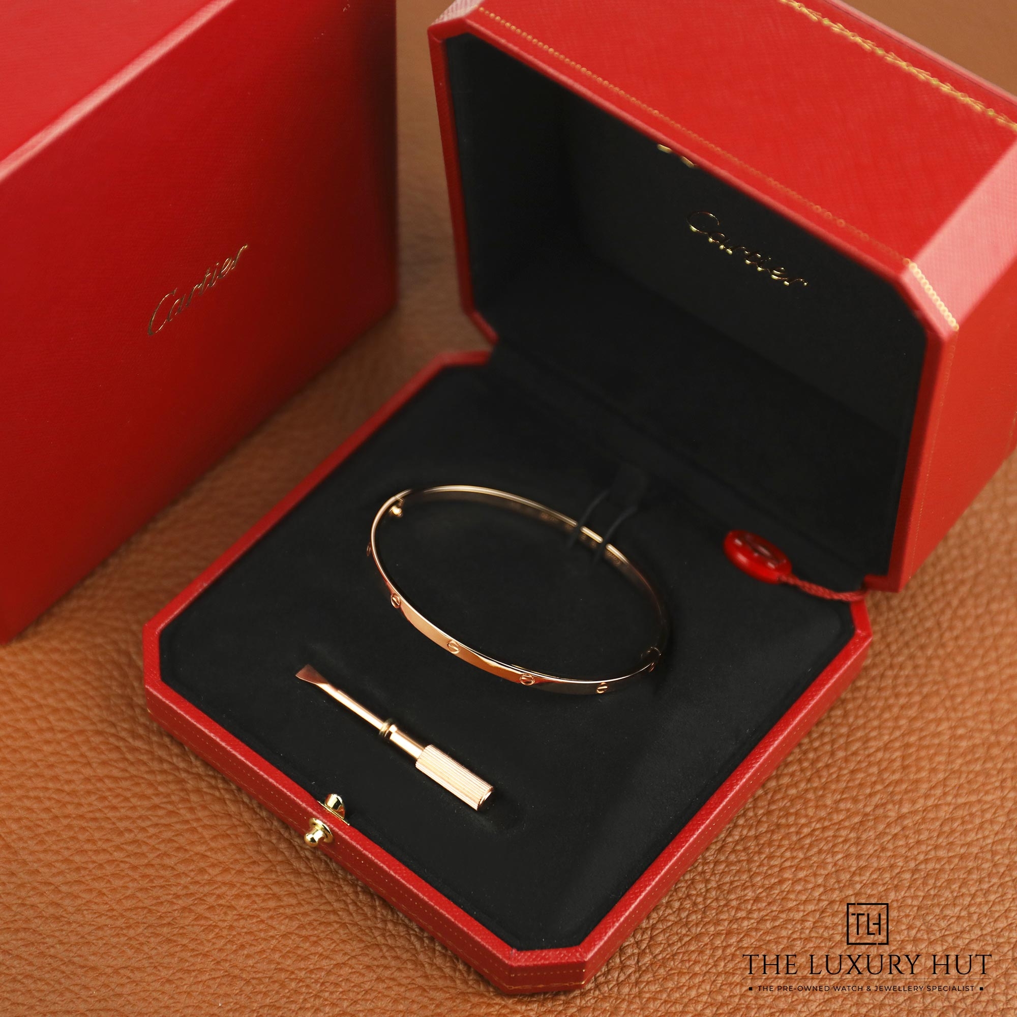 2024/10/Cartier_Rose_Gold_Small_Love_Bracelet_LB386-e.jpg