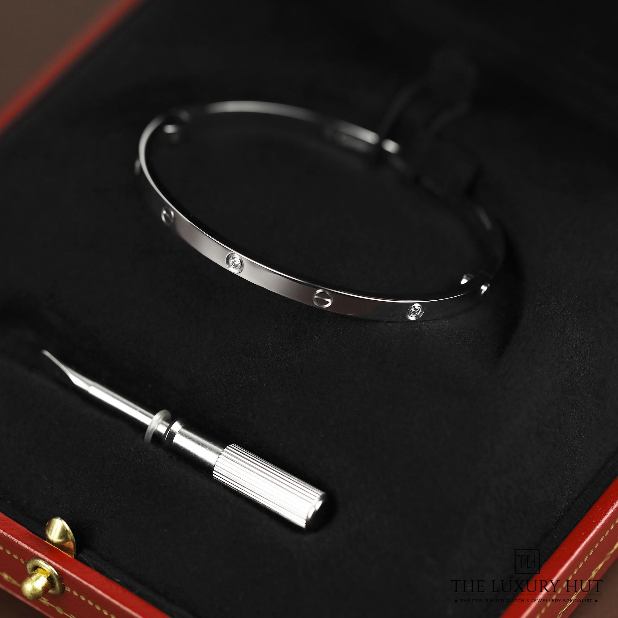 2024/10/Cartier_White_6-Diamonds_Love_Bangle_LB373-e.jpg