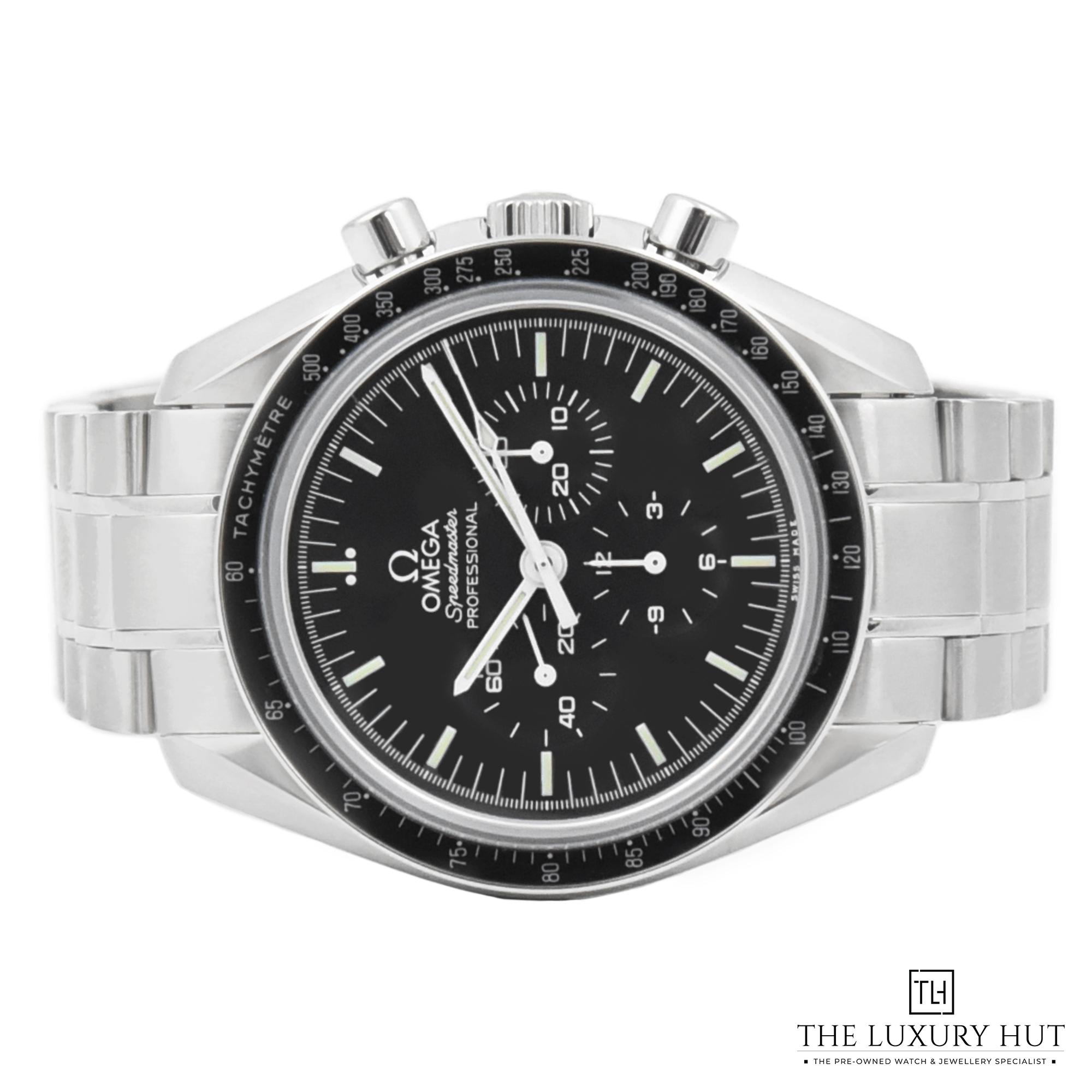 2024/10/Omega_Speedmaster_Moonwatch_Update_LB156-cc.jpg