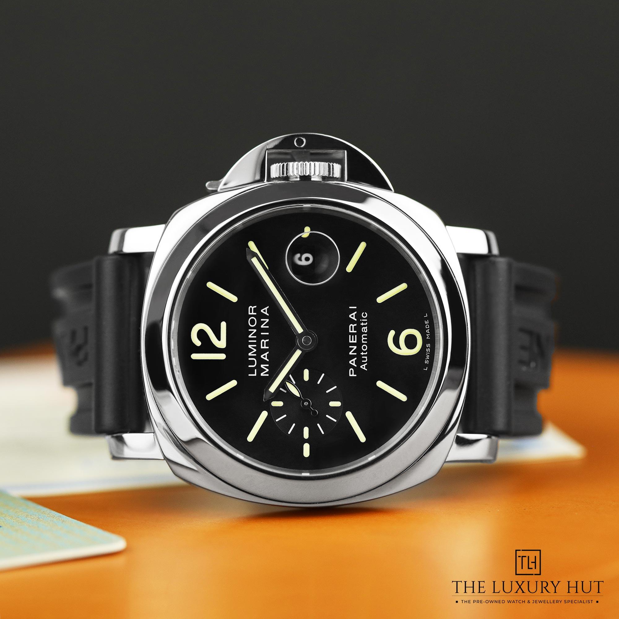 2024/10/Panerai_Luminor_Marina_Steel_Black_Dial_LB369-c.jpg