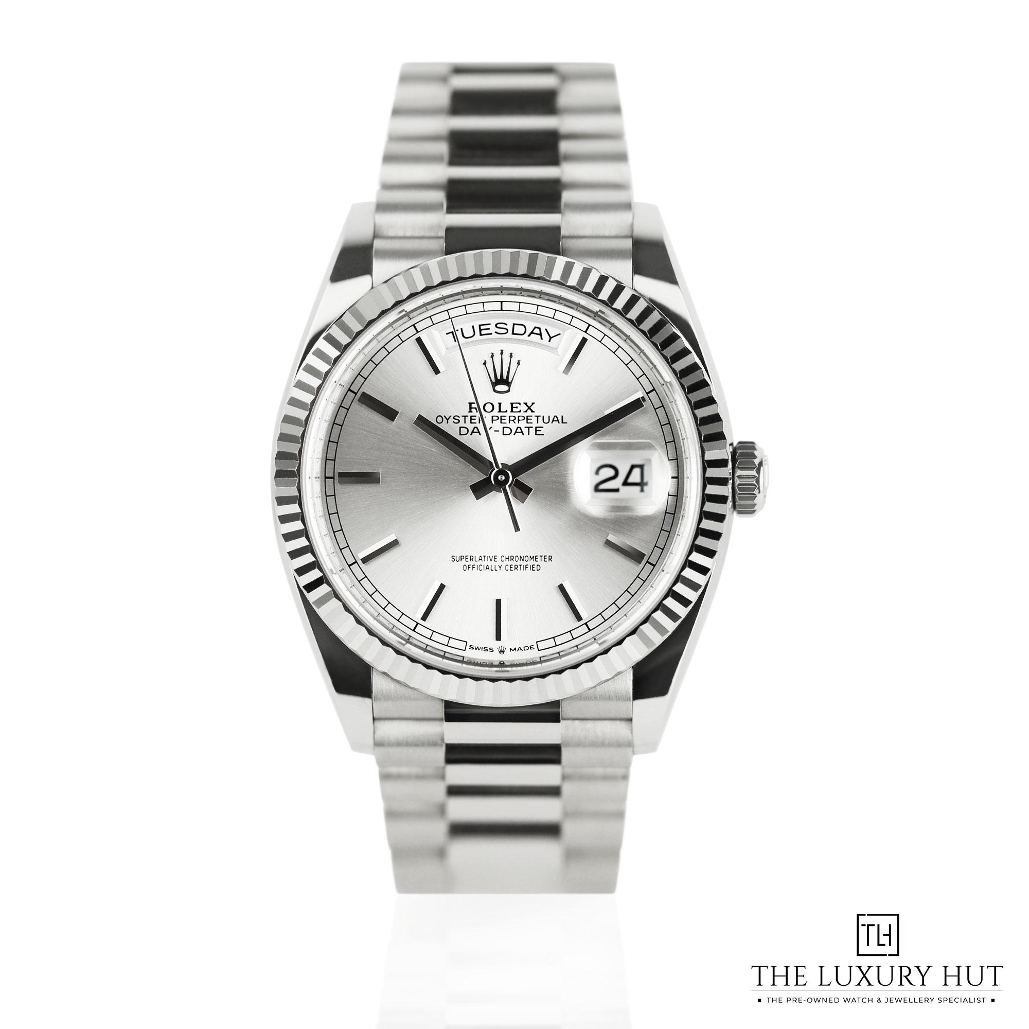 2024/10/Rolex_Day-Date_36_White_Gold_Silver_191024-a.jpg