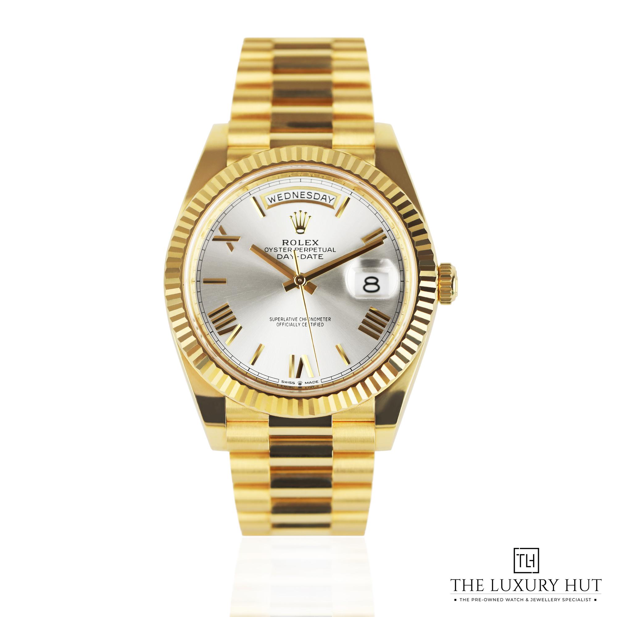 2024/10/Rolex_Day-Date_40_Yellow_Gold_Silver_51212-a.jpg