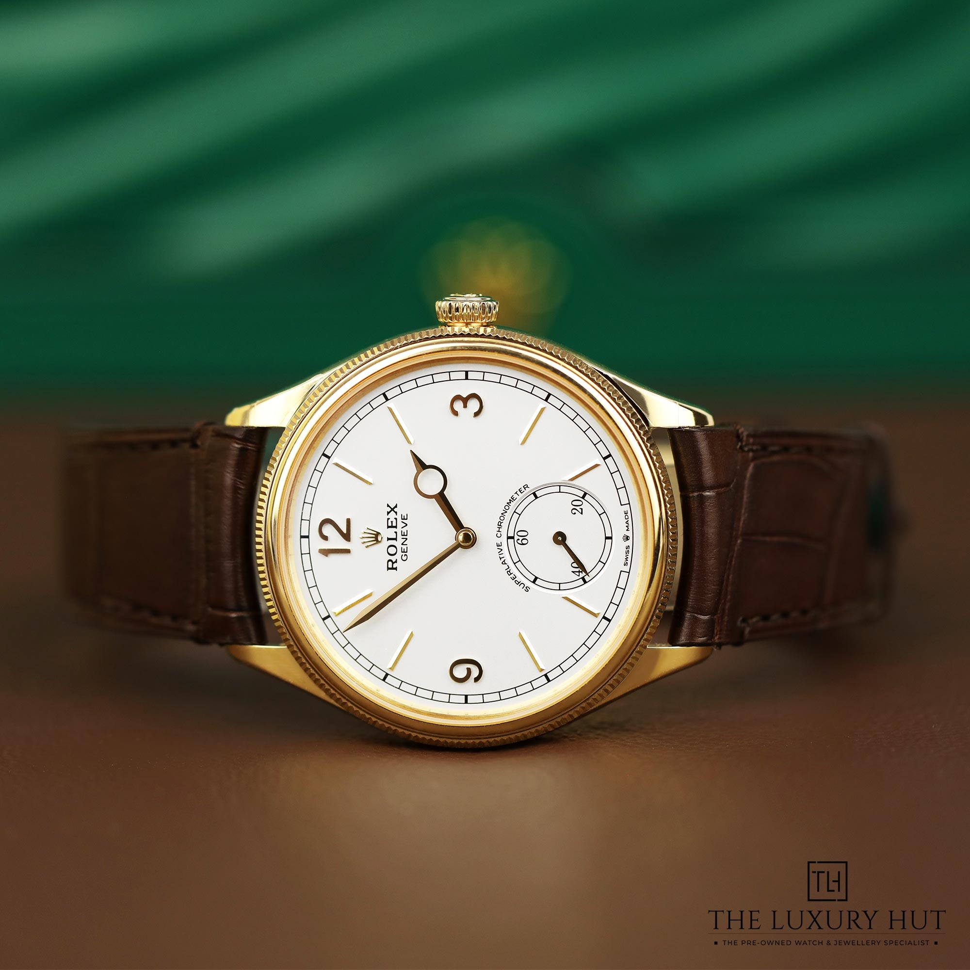 2024/10/Rolex_Perpetual_1908_Yellow_Gold_White_51216-c.jpg