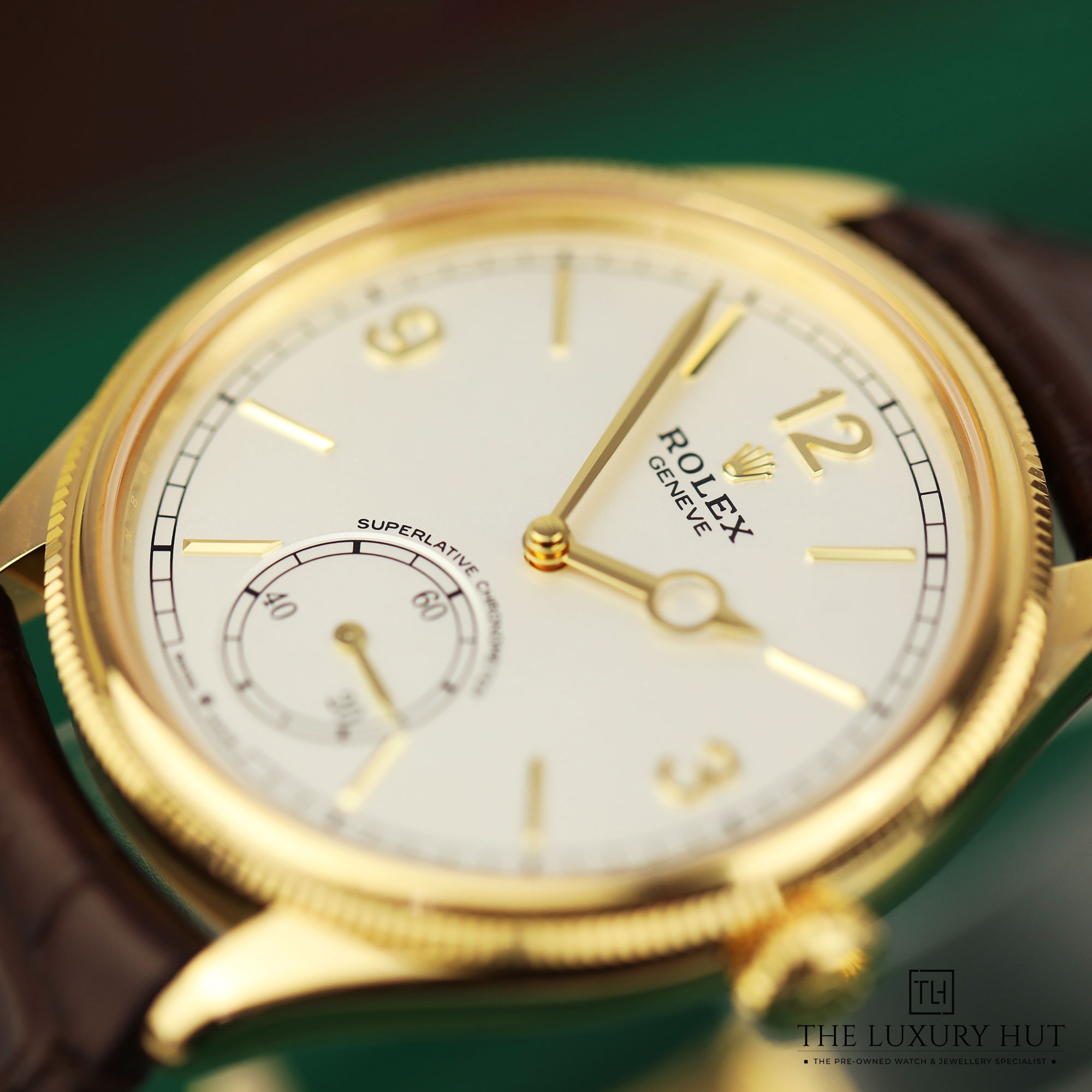 2024/10/Rolex_Perpetual_1908_Yellow_Gold_White_51216-h.jpg