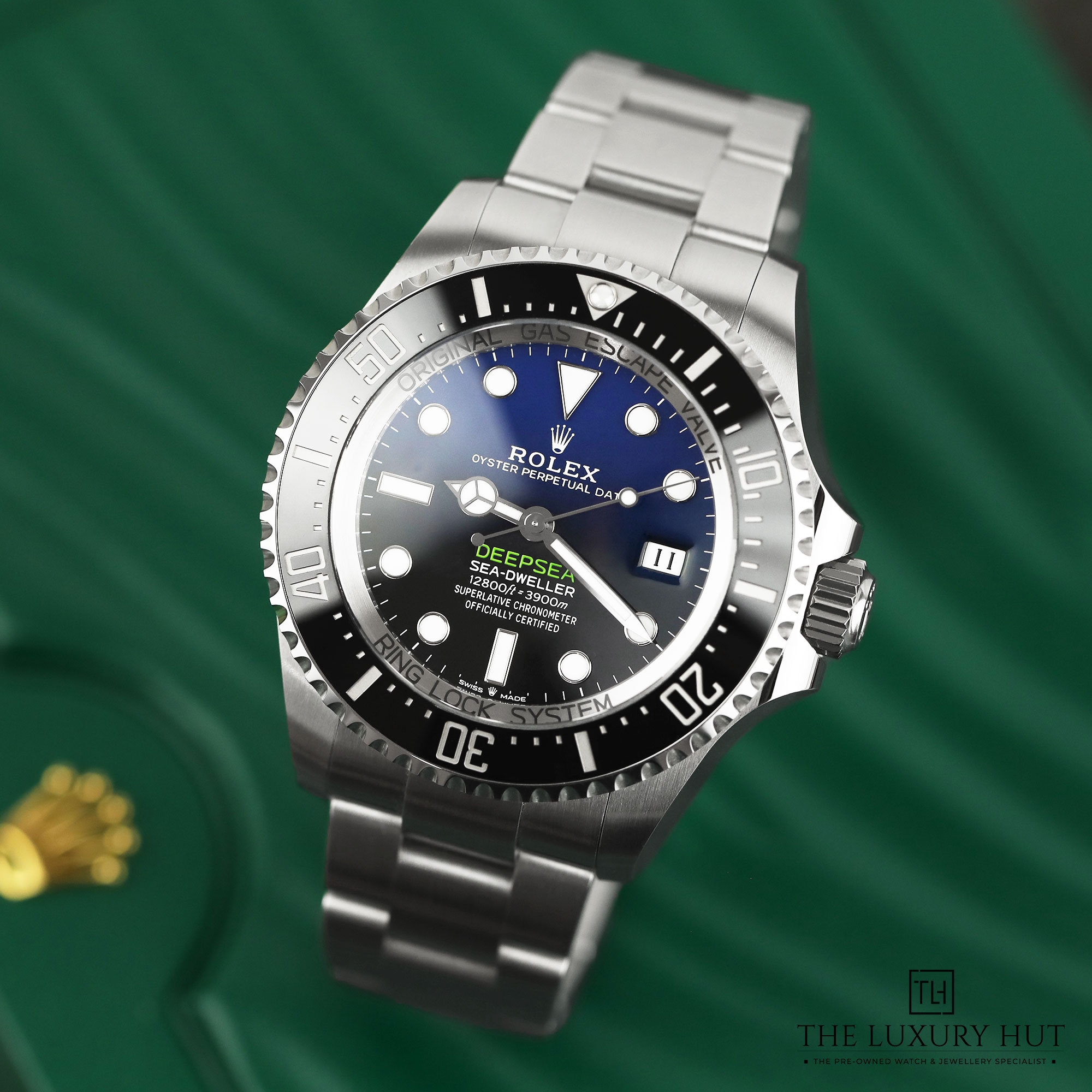 2024/10/Rolex_Sea-Dweller_Deepsea_Steel_D-Blue_51159-b.jpg