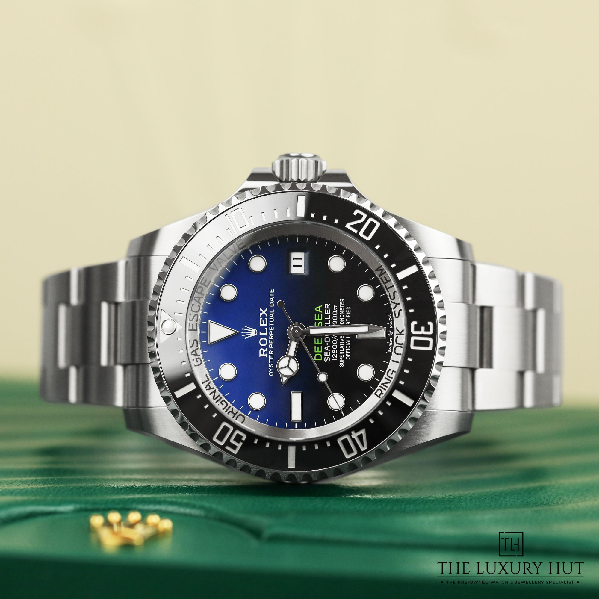 2024/10/Rolex_Sea-Dweller_Deepsea_Steel_D-Blue_51159-c.jpg