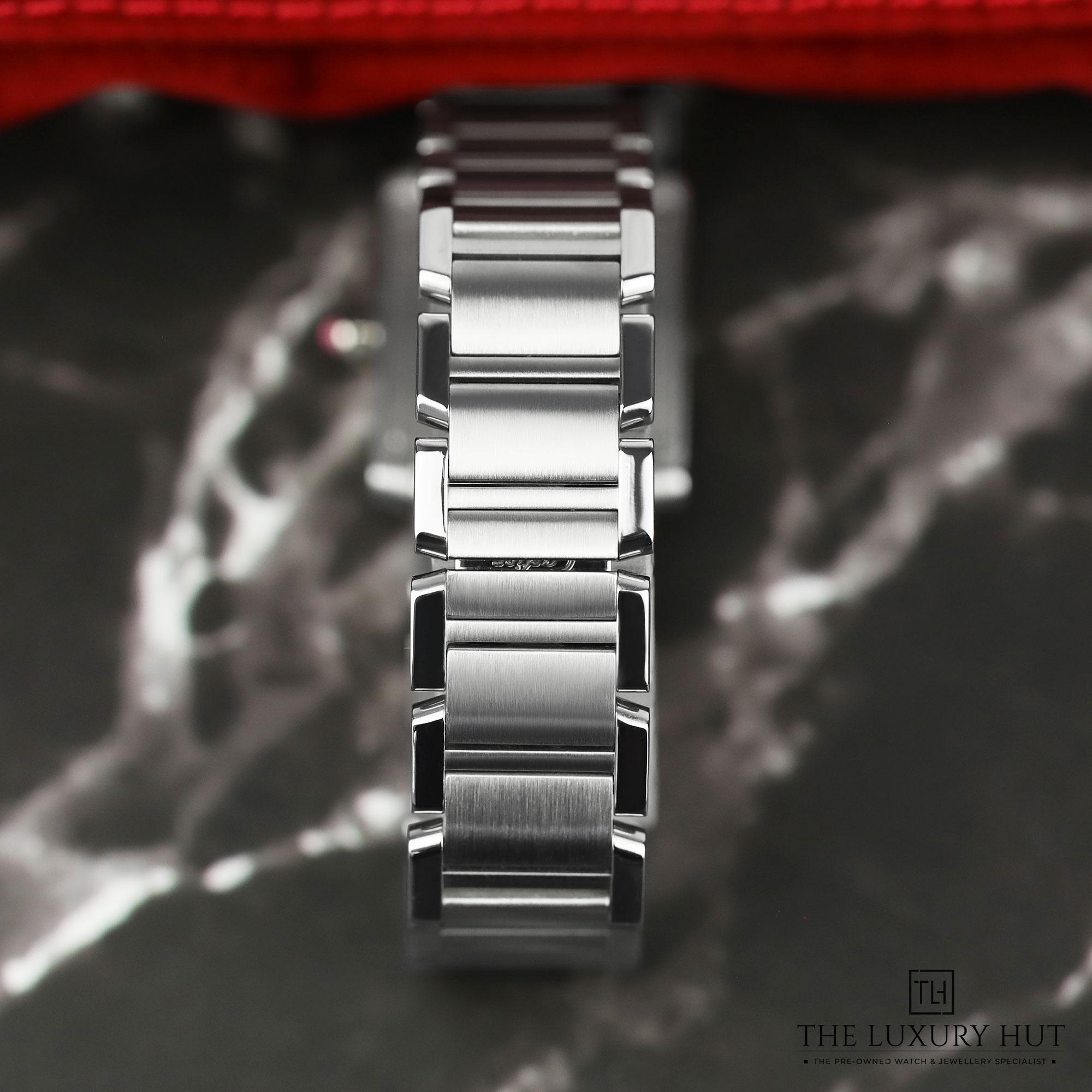 2024/11/Cartier_Tank_Francaise_Steel_MOP_-Dial_51198-e.jpg