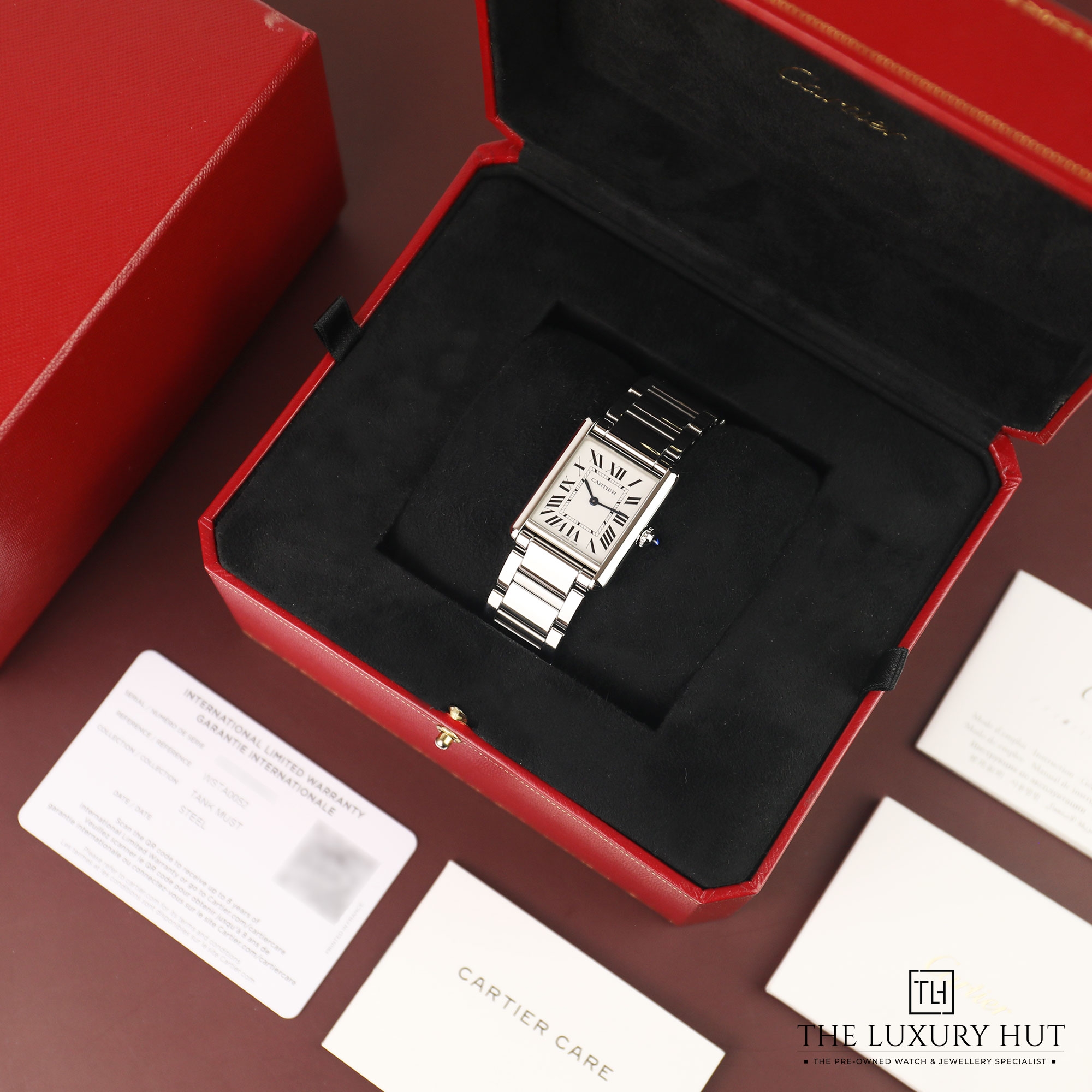 2024/11/Cartier_Tank_Must_Large_Steel_Silver_LB415-f.jpg