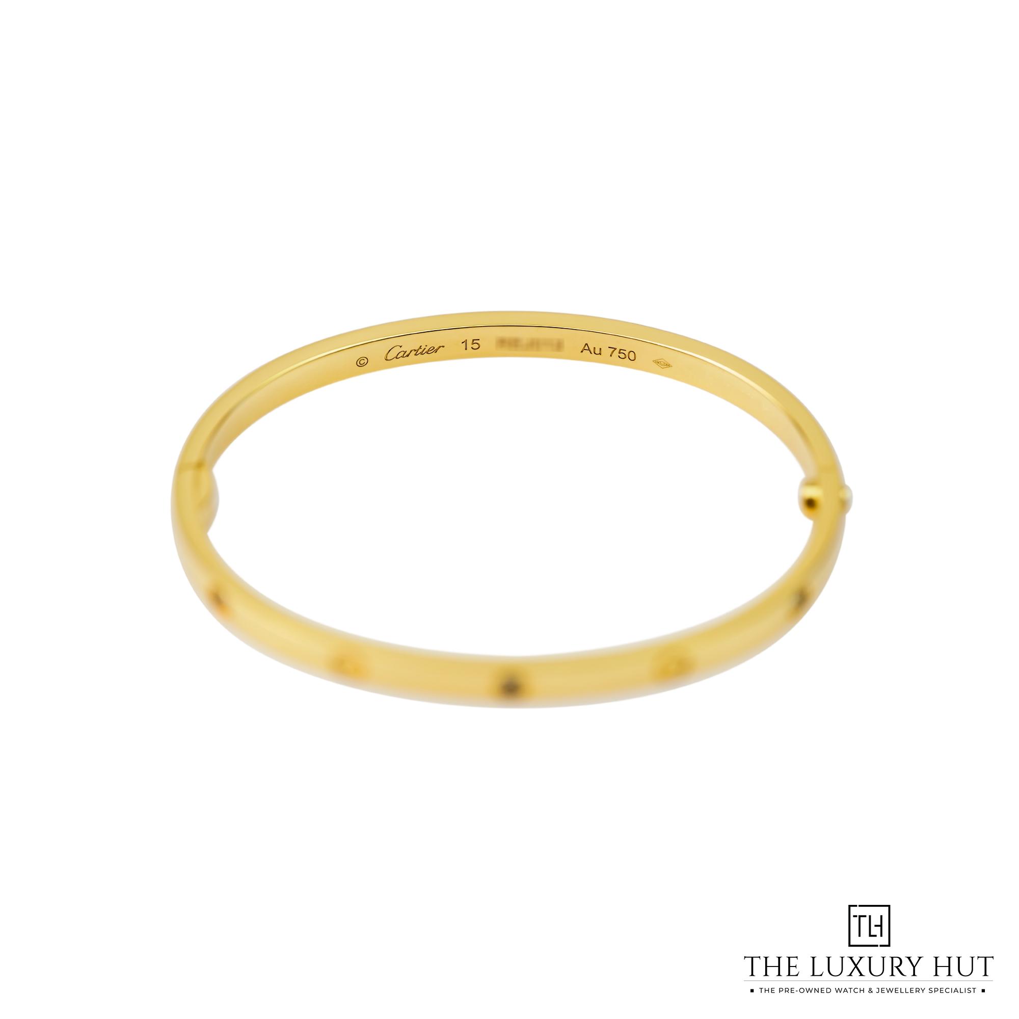 2024/11/Cartier_Yellow_6-Diamond_Love_Bangle_LB424-b.jpg