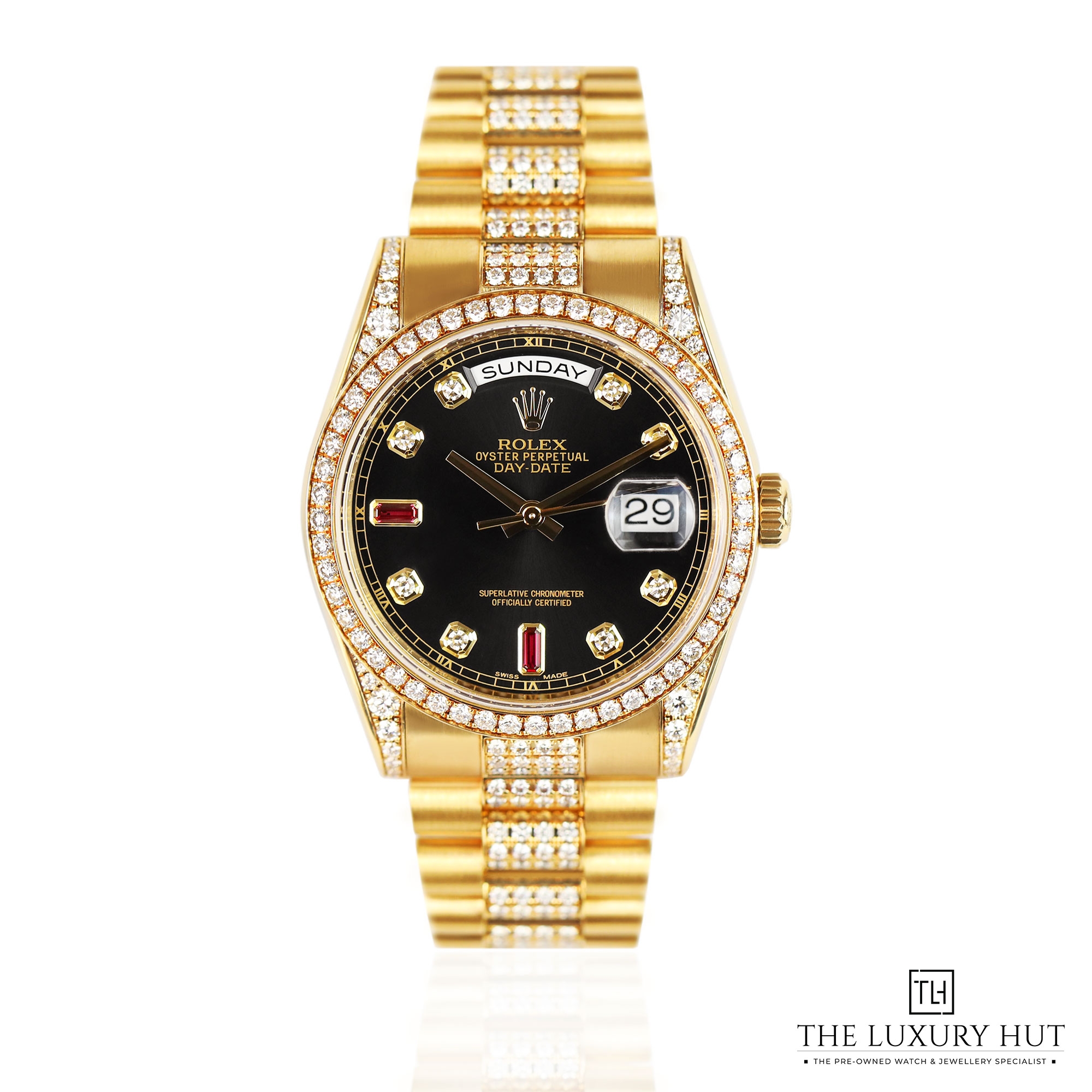 2024/11/Rolex_Day-Date_36_Black_Diamond_Ruby_LB402-a.jpg