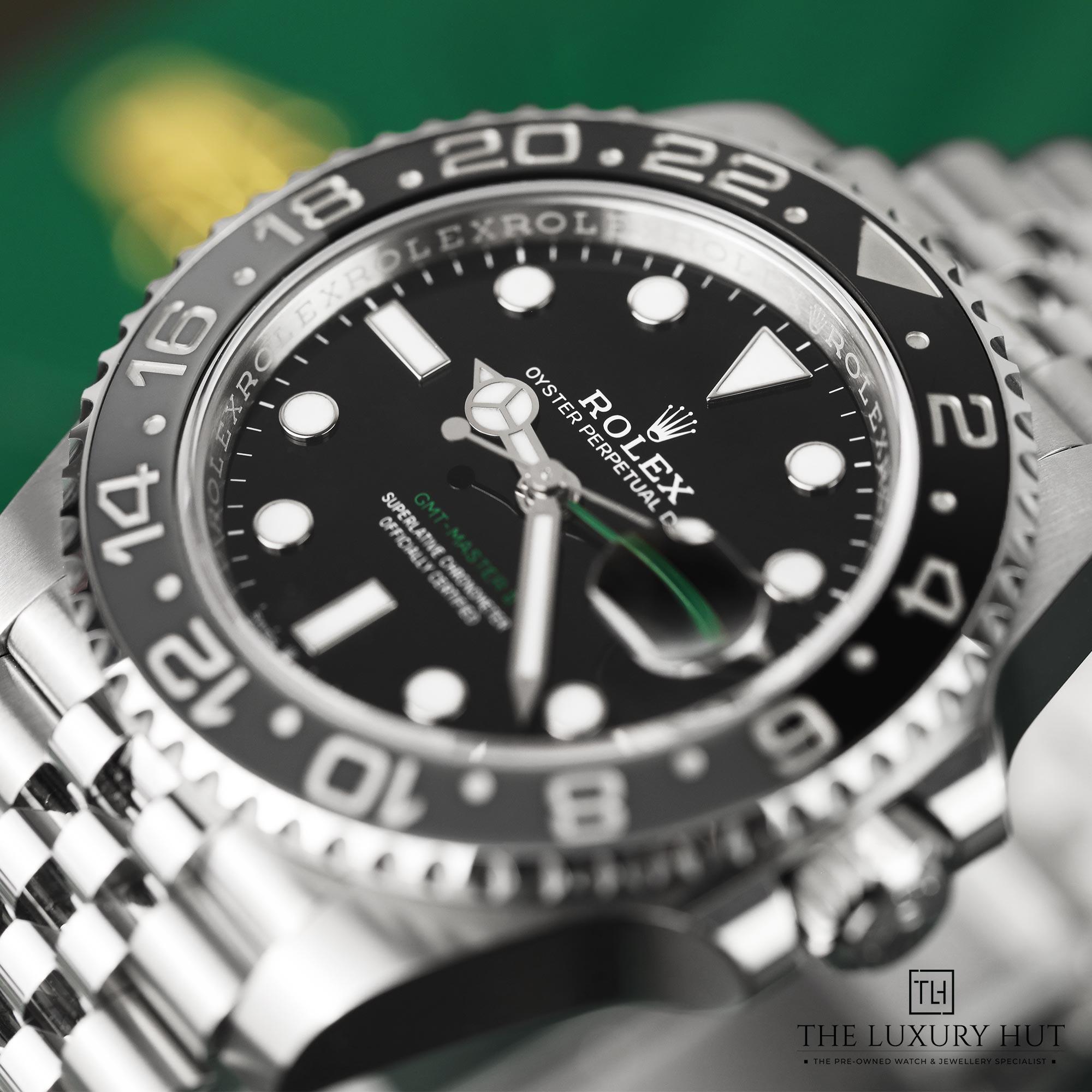 2024/11/Rolex_GMT-Master_II_Steel_40_Grey_Black_51296-h.jpg