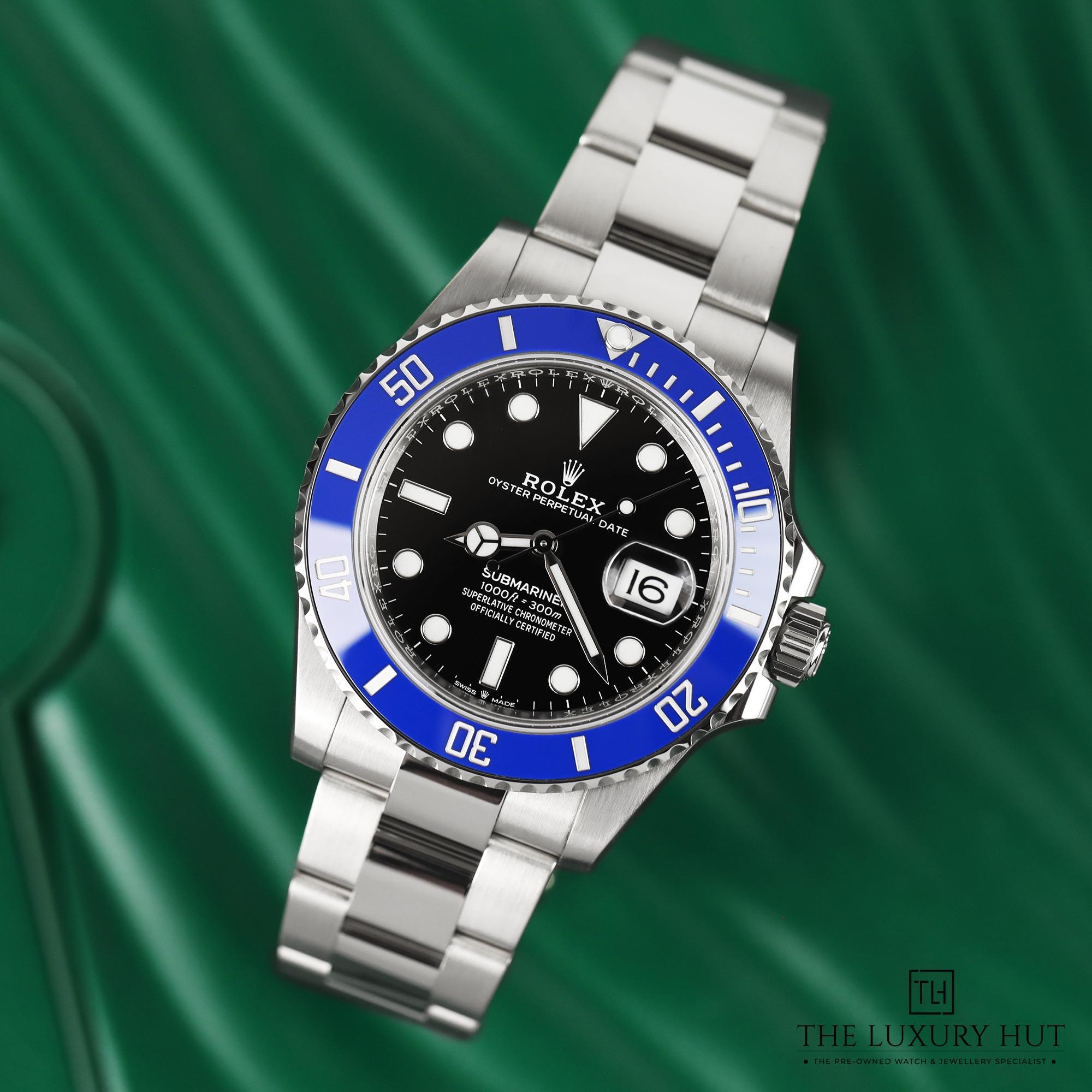 2024/11/Rolex_Submariner_Date_White_Gold_Black_LB408-b.jpg