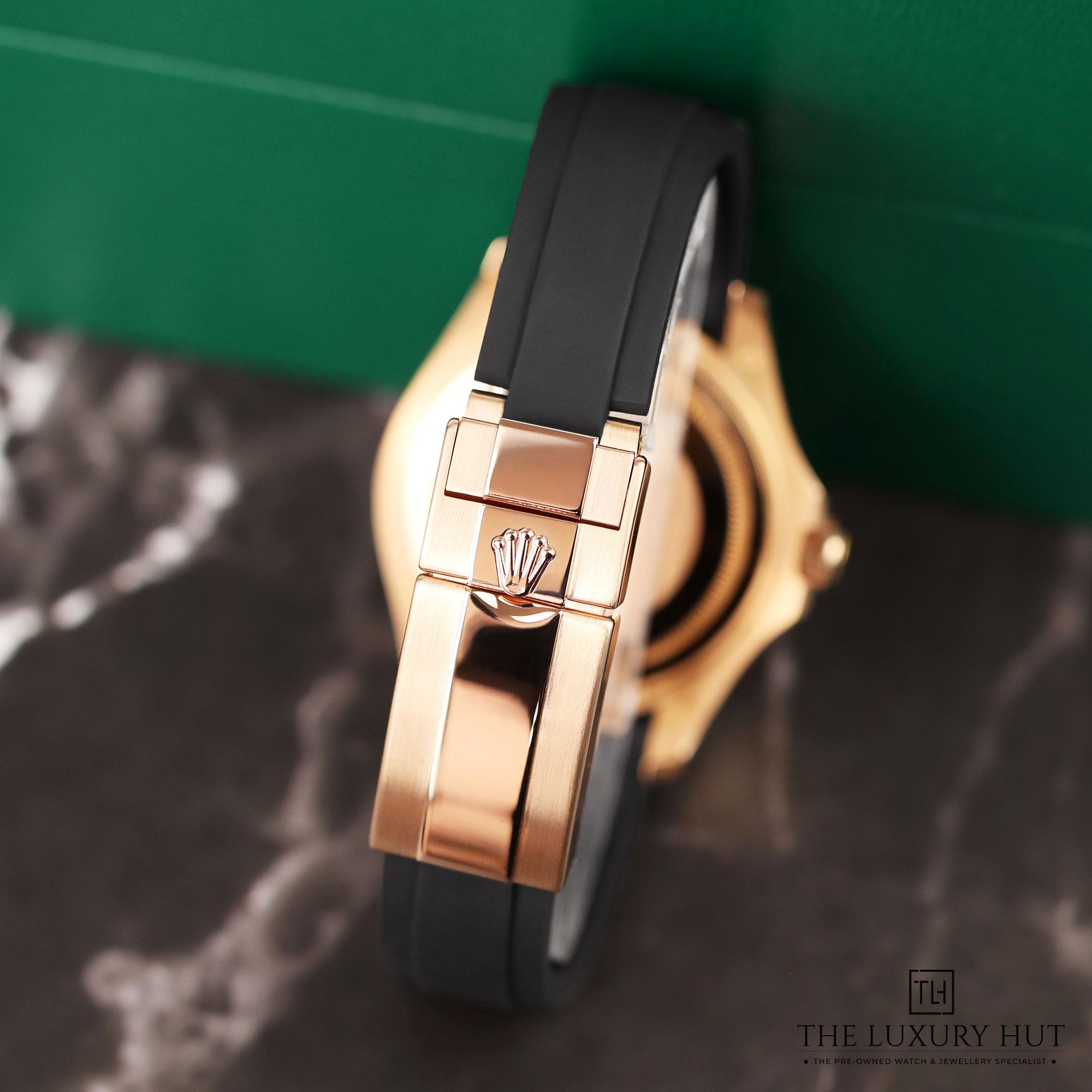 2024/11/Rolex_Yacht-Master_37_Rose_Gold_Black_51240-e.jpg