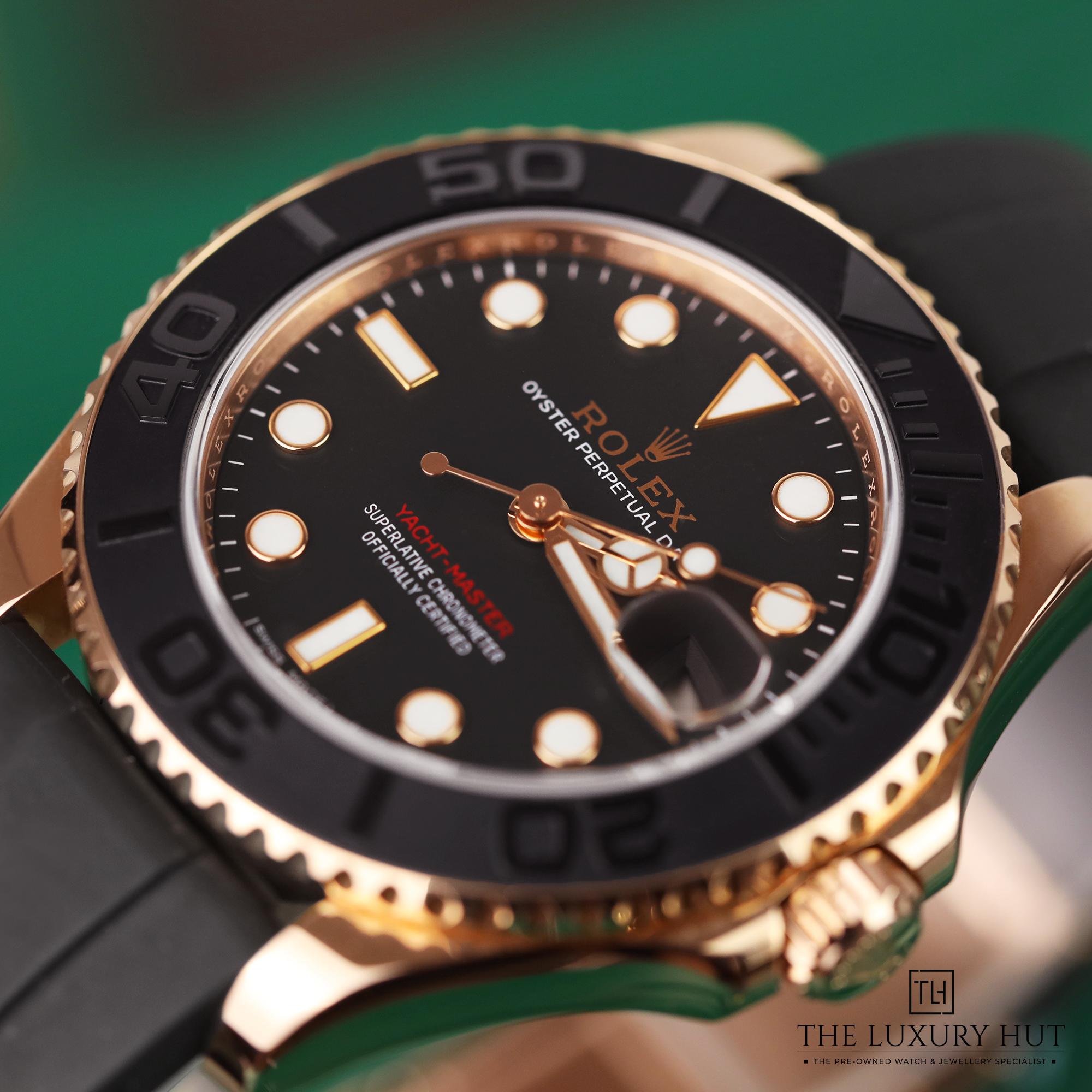 2024/11/Rolex_Yacht-Master_37_Rose_Gold_Black_51240-h.jpg
