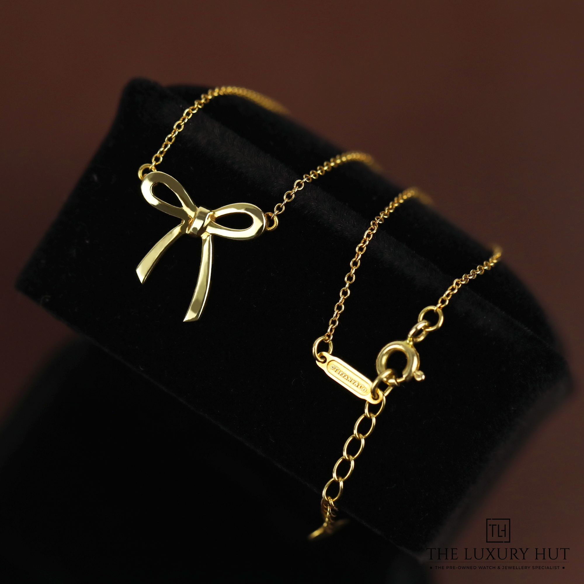 2024/11/Tiffany_Yellow_Gold_Ribbon_Pendant_LB398-c.jpg