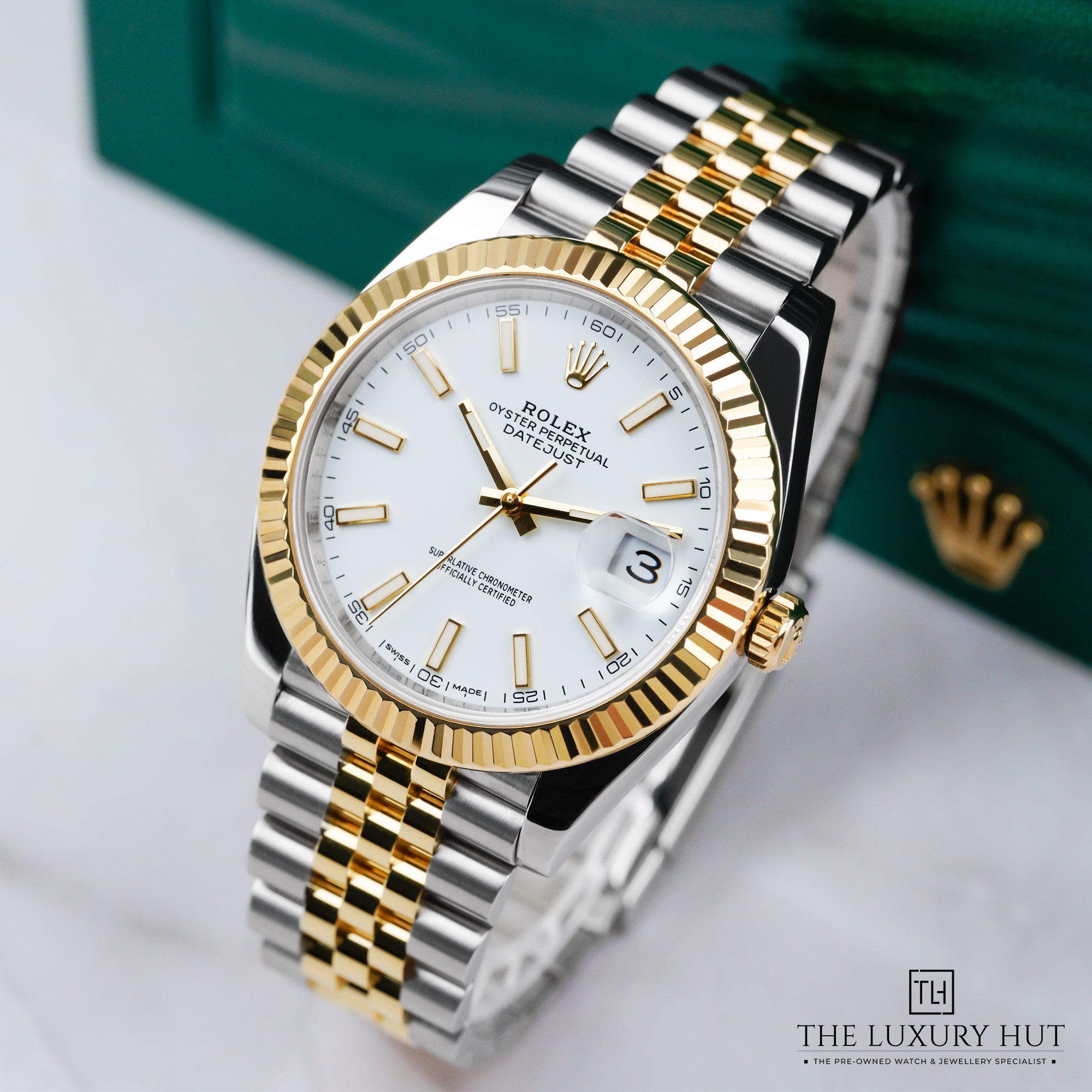2024/12/Rolex_Datejust_41_Bi-Metal_White_Dial_51258-b.jpg