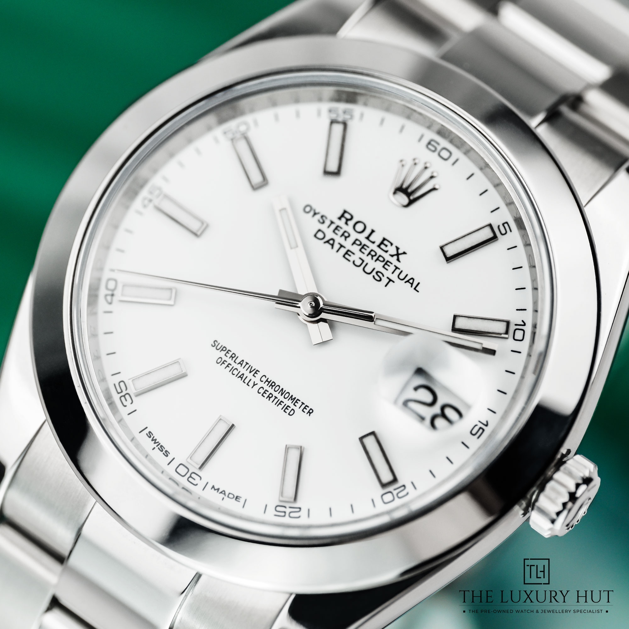 2024/12/Rolex_Datejust_41mm_Steel_White_Dial_51295-d.jpg