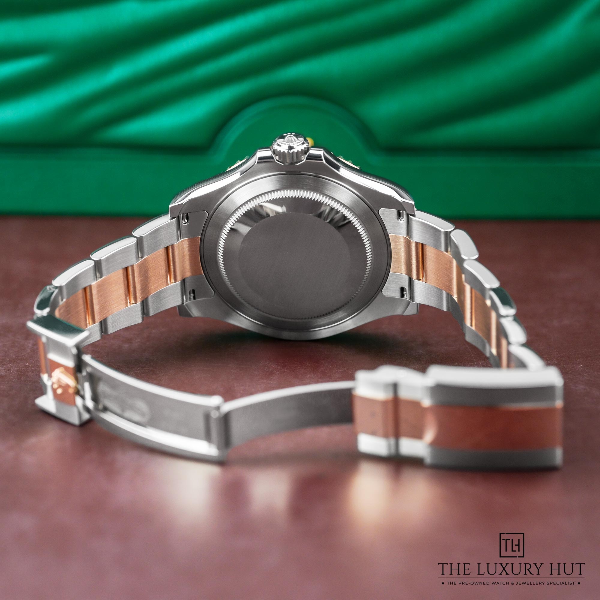 2024/12/Rolex_Yacht-Master_40_Bi-Metal_Chocolate_51341-c.jpg