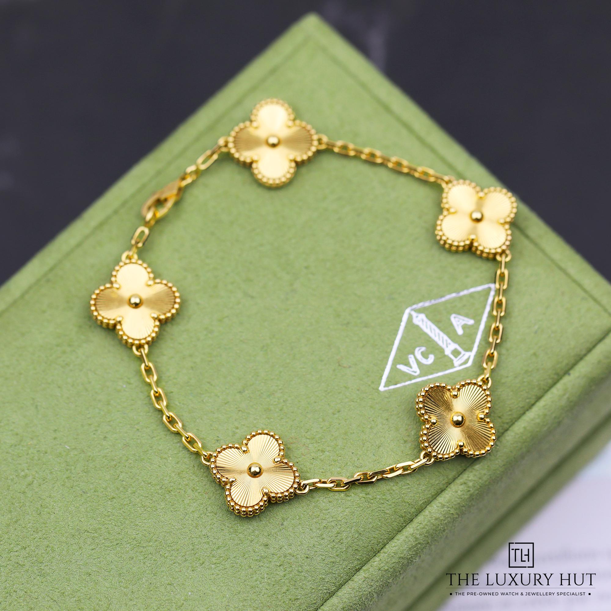 2024/12/Van_Cleef_Yellow_Gold_5-Motifs_Bracelet_51329-b.jpg