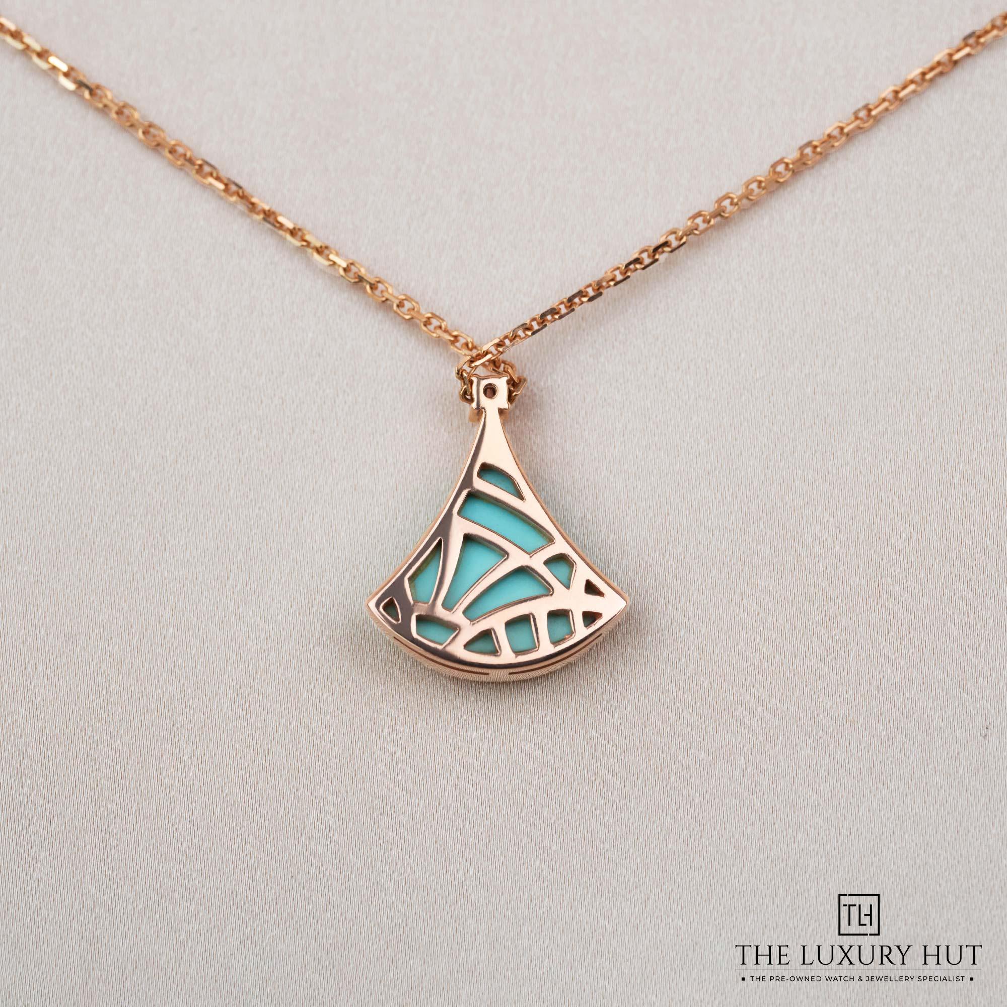2025/01/Bvlgari_Rose_Turquoise_Divas_Necklace_51407-d.jpg