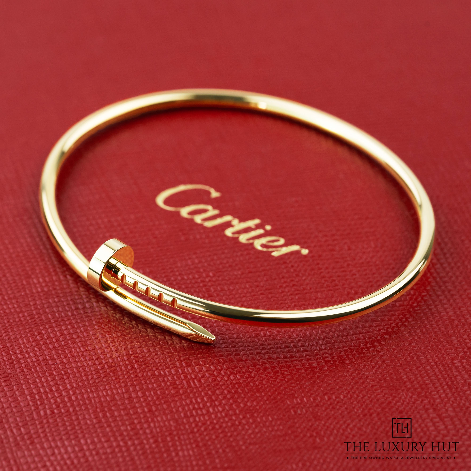 2025/01/Cartier_Juste_Un_Clou_Yellow_Gold_Bangle_51422-d.jpg