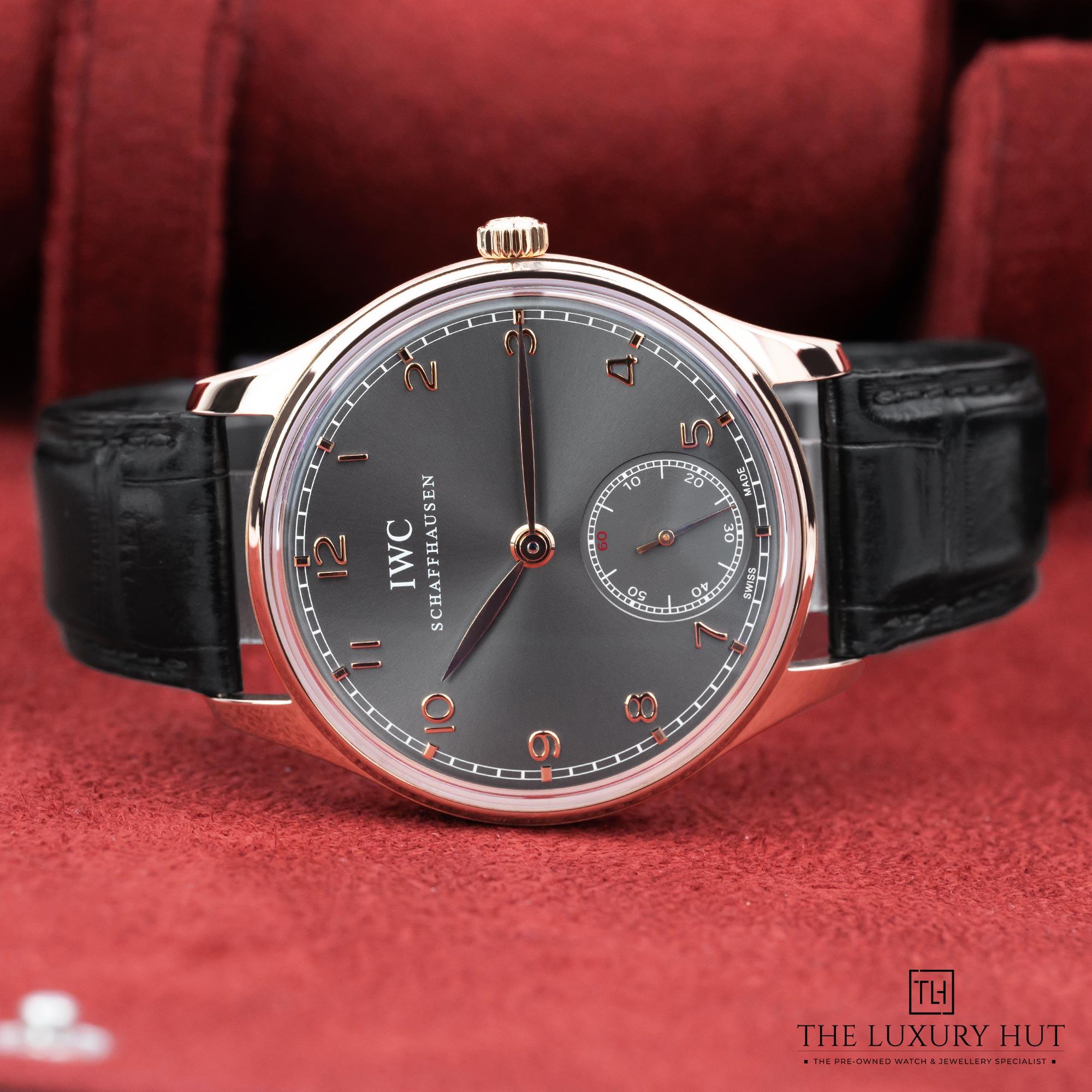 2025/01/IWC_Portugieser_Rose_Gold_44mm_Grey_Dial_LB461-b.jpg