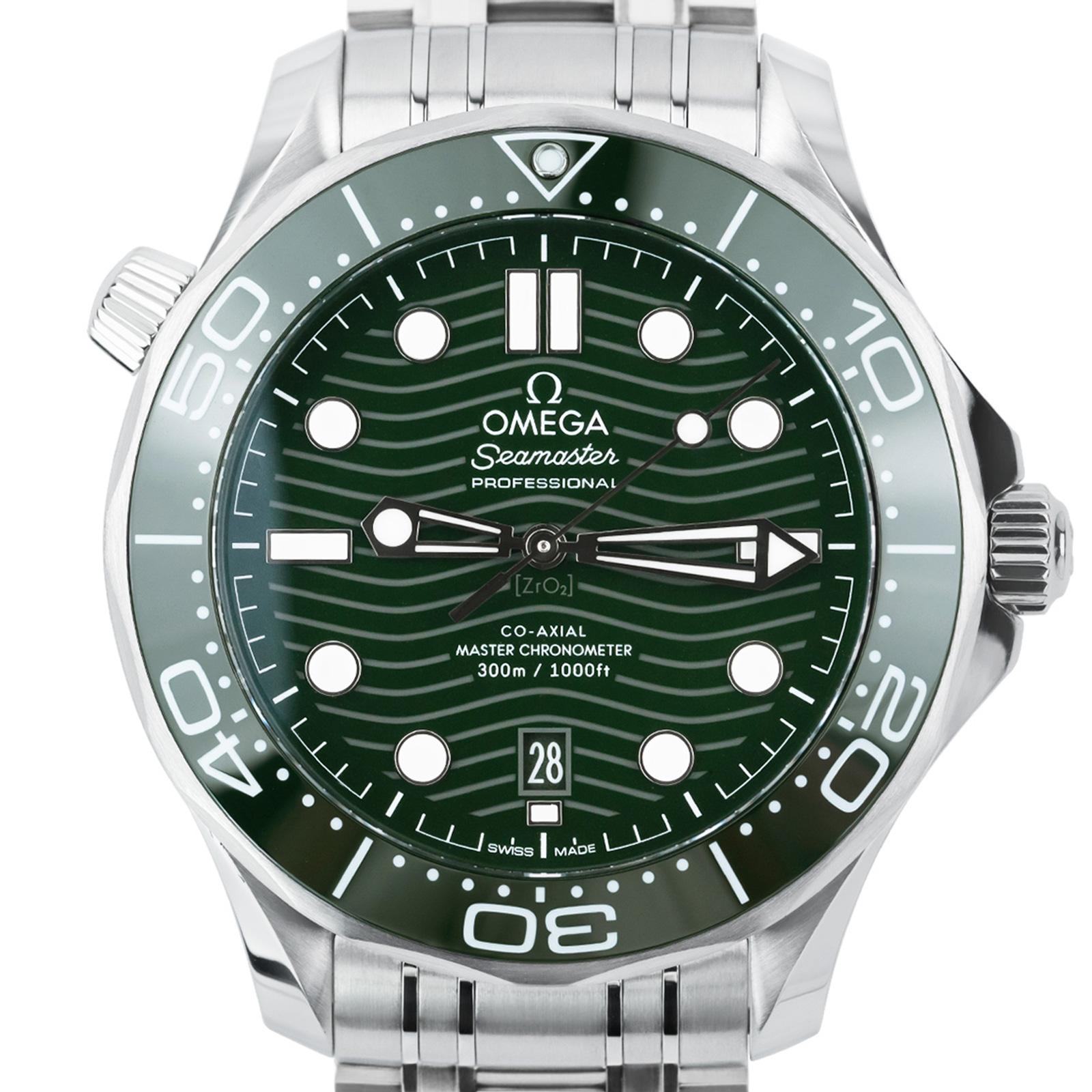 2025/01/Omega_Seamaster_Diver_300M_Green_Dial-LB469-cr.jpg