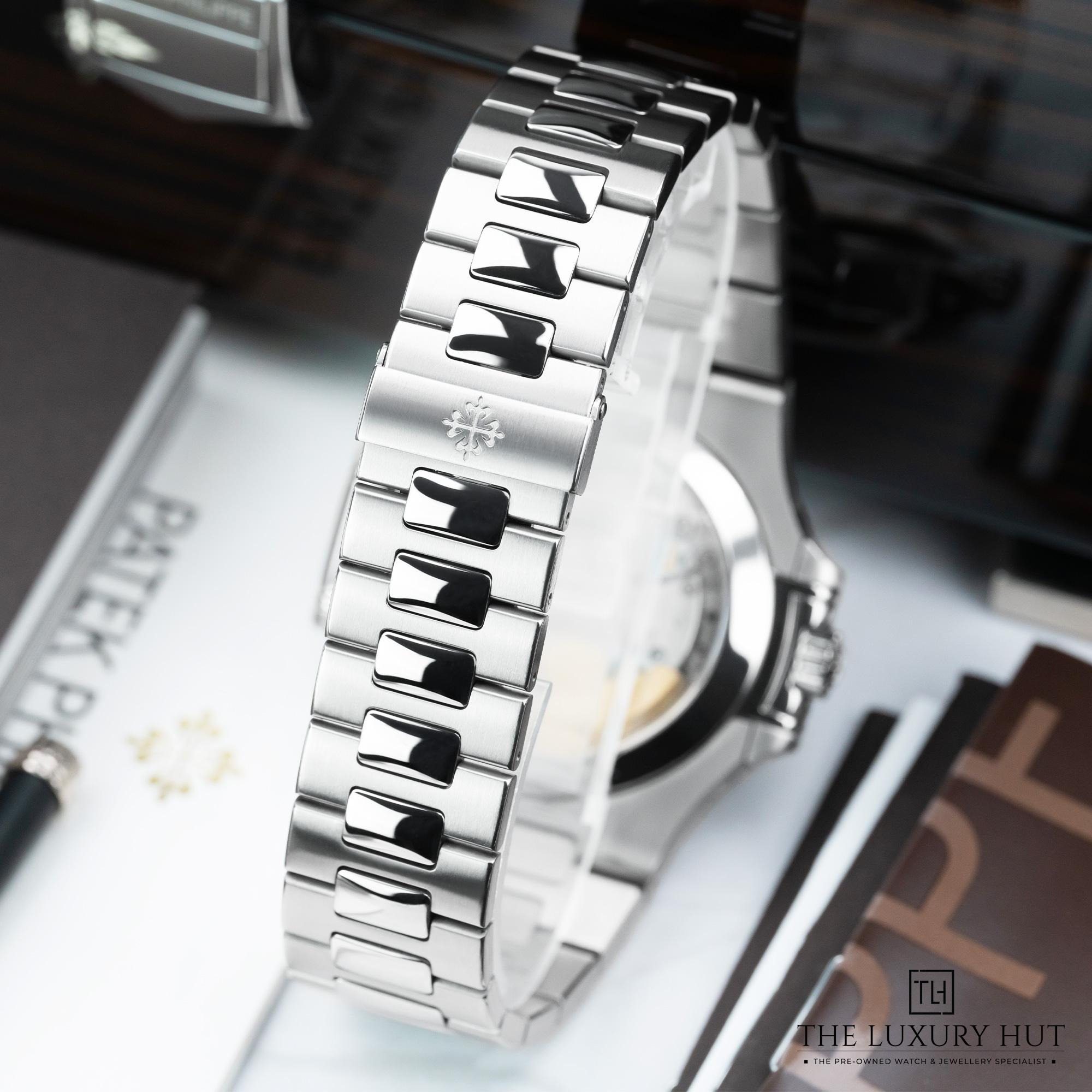 2025/01/Patek_Philippe_Nautilus_Steel_Grey_Dial_LB447-f.jpg