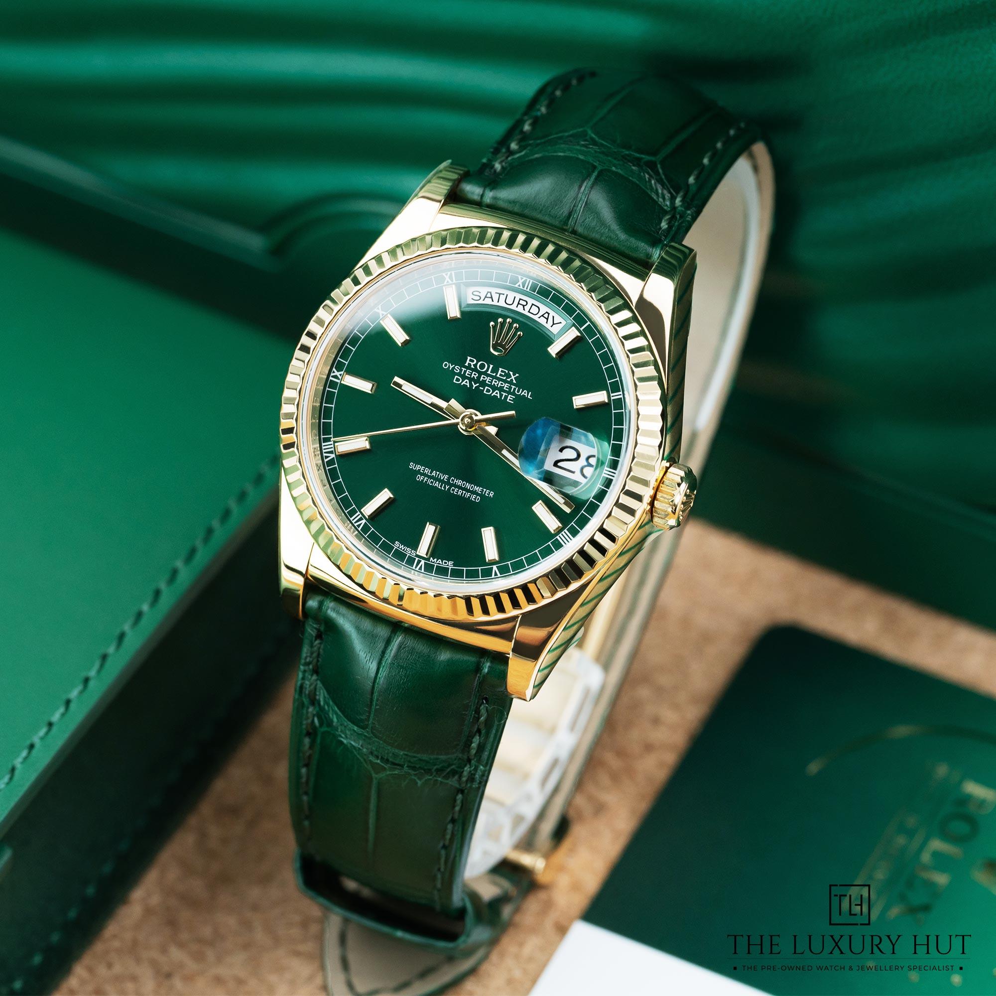 2025/01/Rolex_Day-Date_36_Yellow_Gold_Green_51416-b.jpg