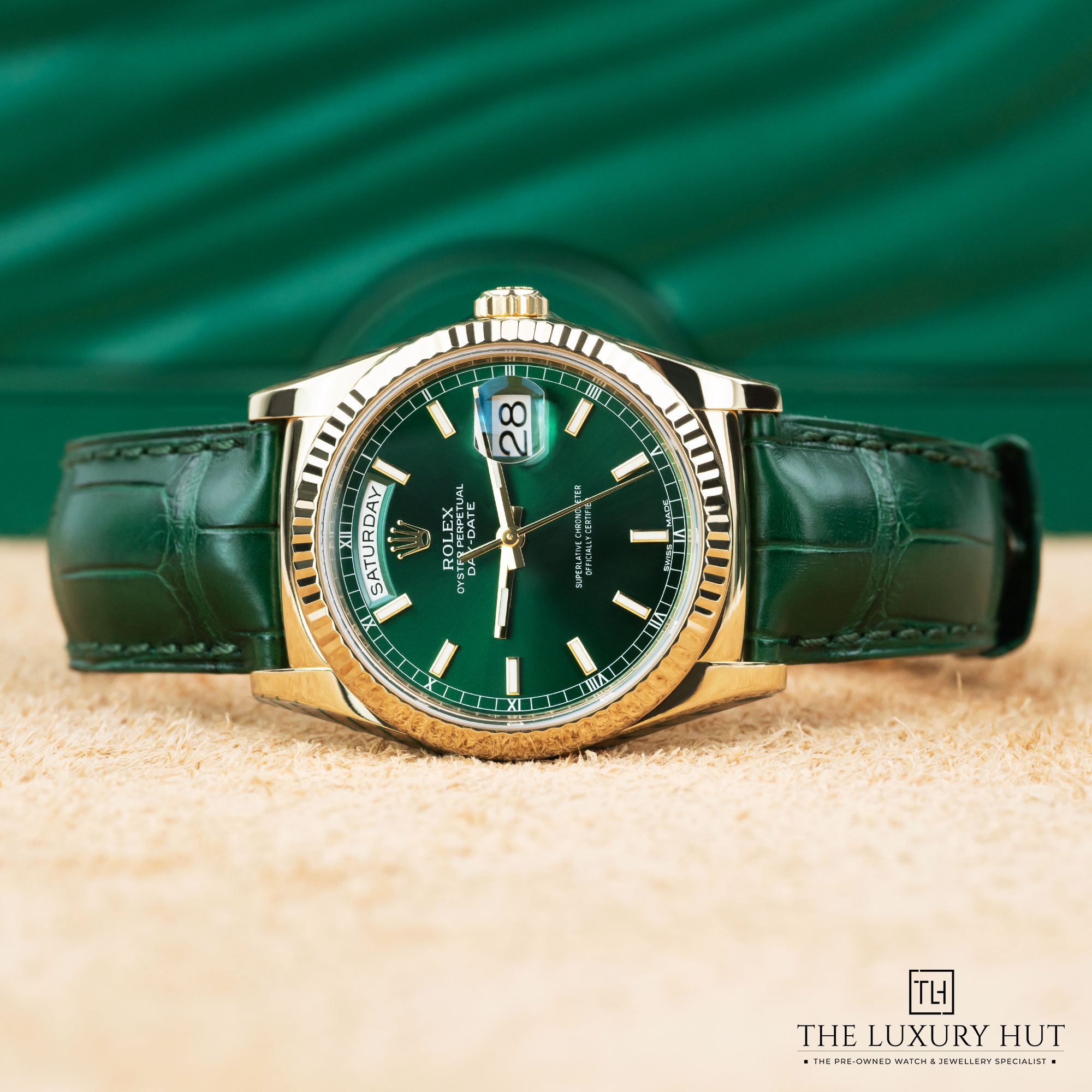 2025/01/Rolex_Day-Date_36_Yellow_Gold_Green_51416-c.jpg