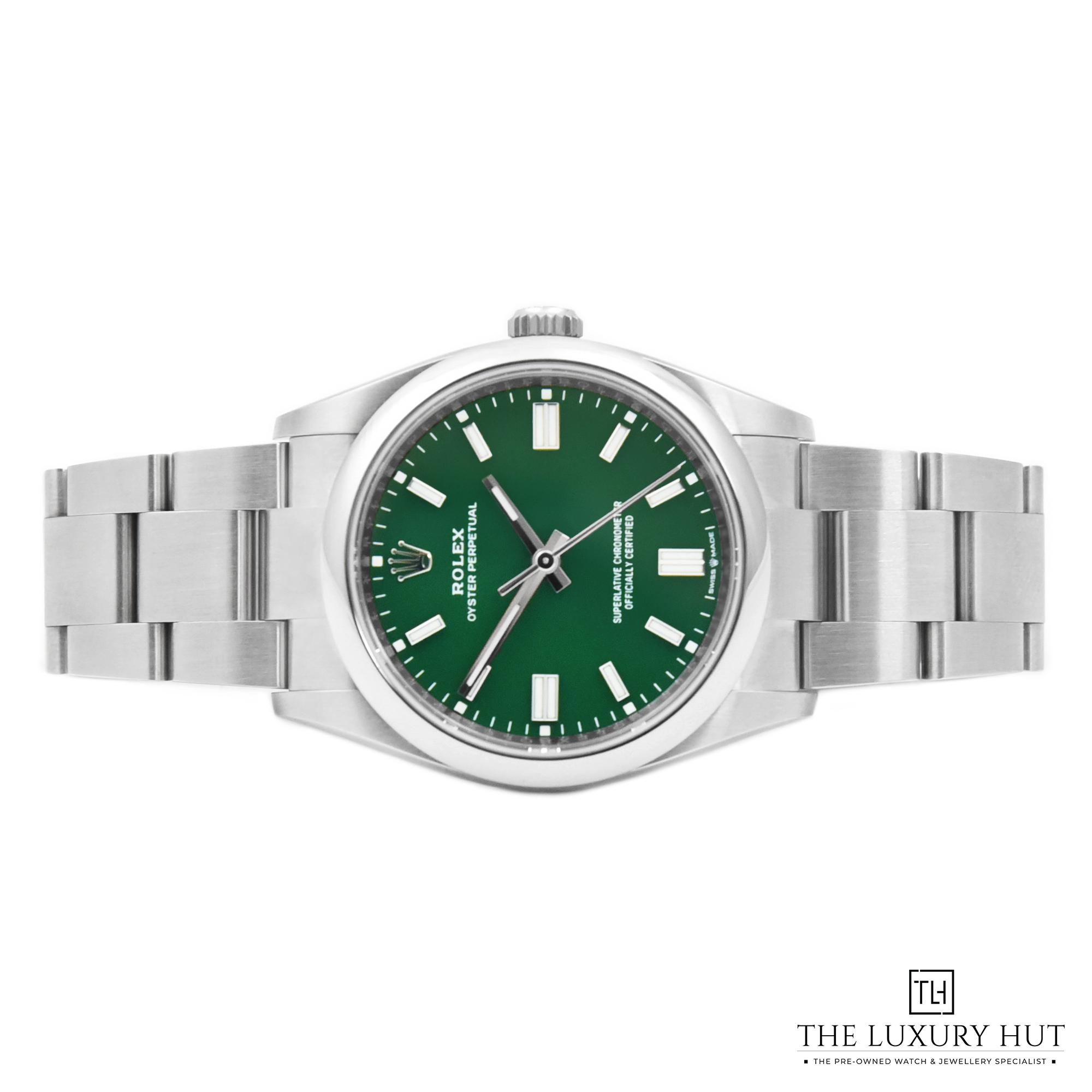 2025/01/Rolex_Oyster_Perpetual_36mm_Green_51470-c.jpg